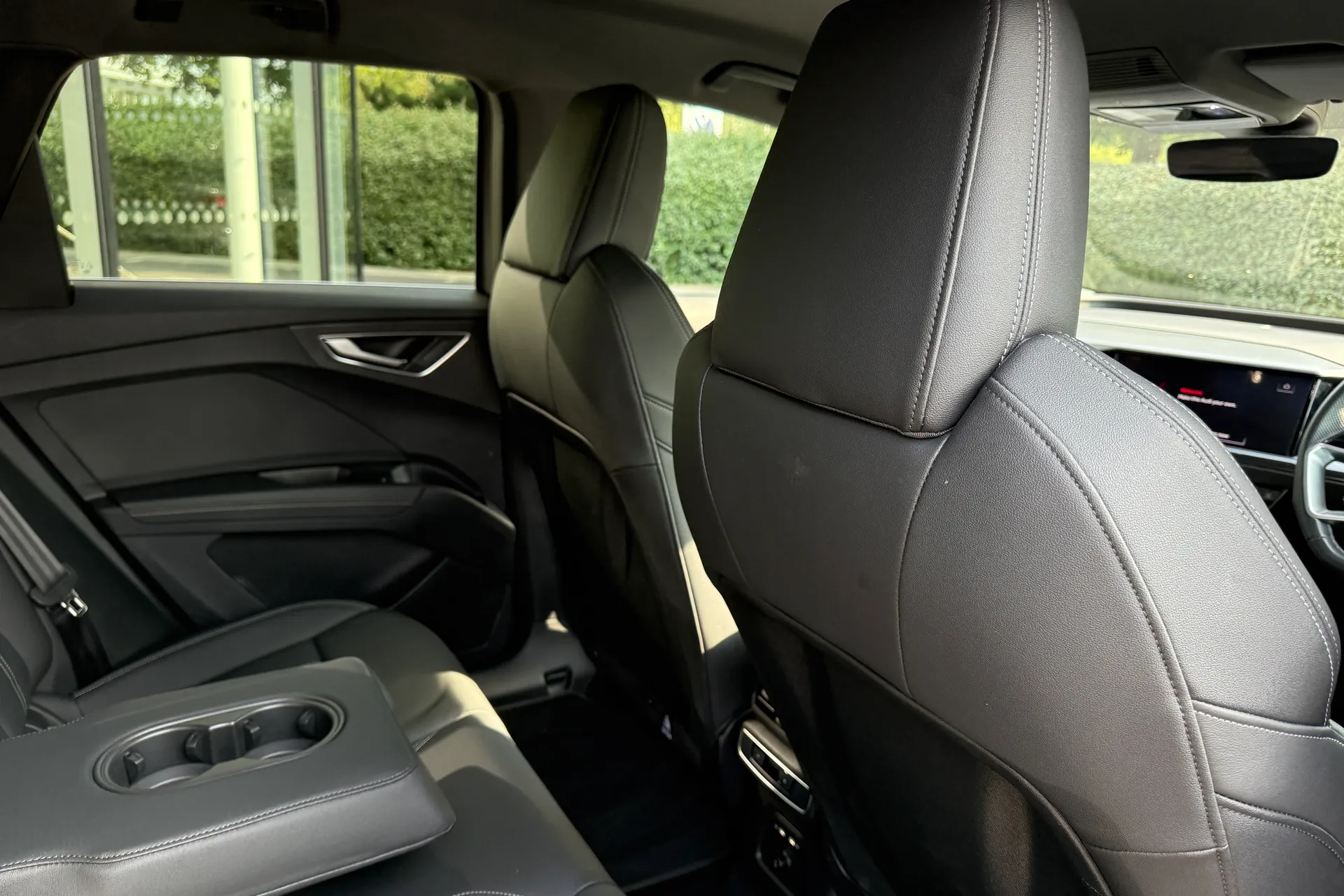 Audi Q4 thumbnail image number 46