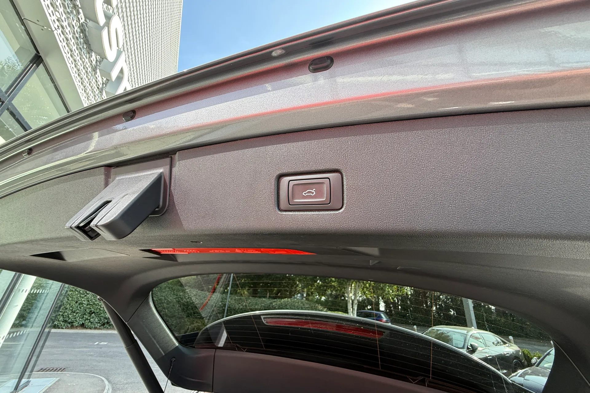 Audi Q4 thumbnail image number 44