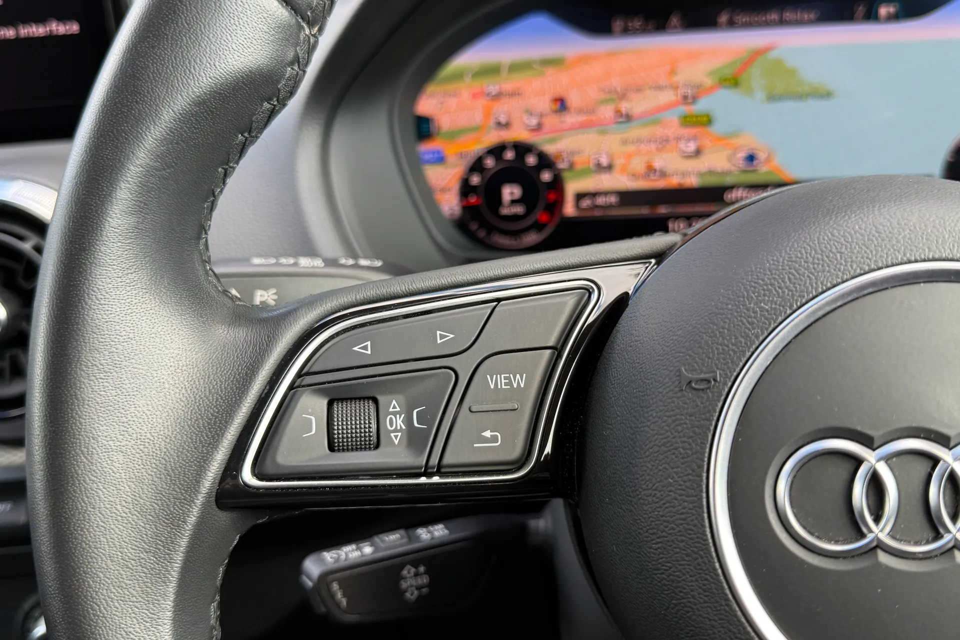 Audi Q2 thumbnail image number 46