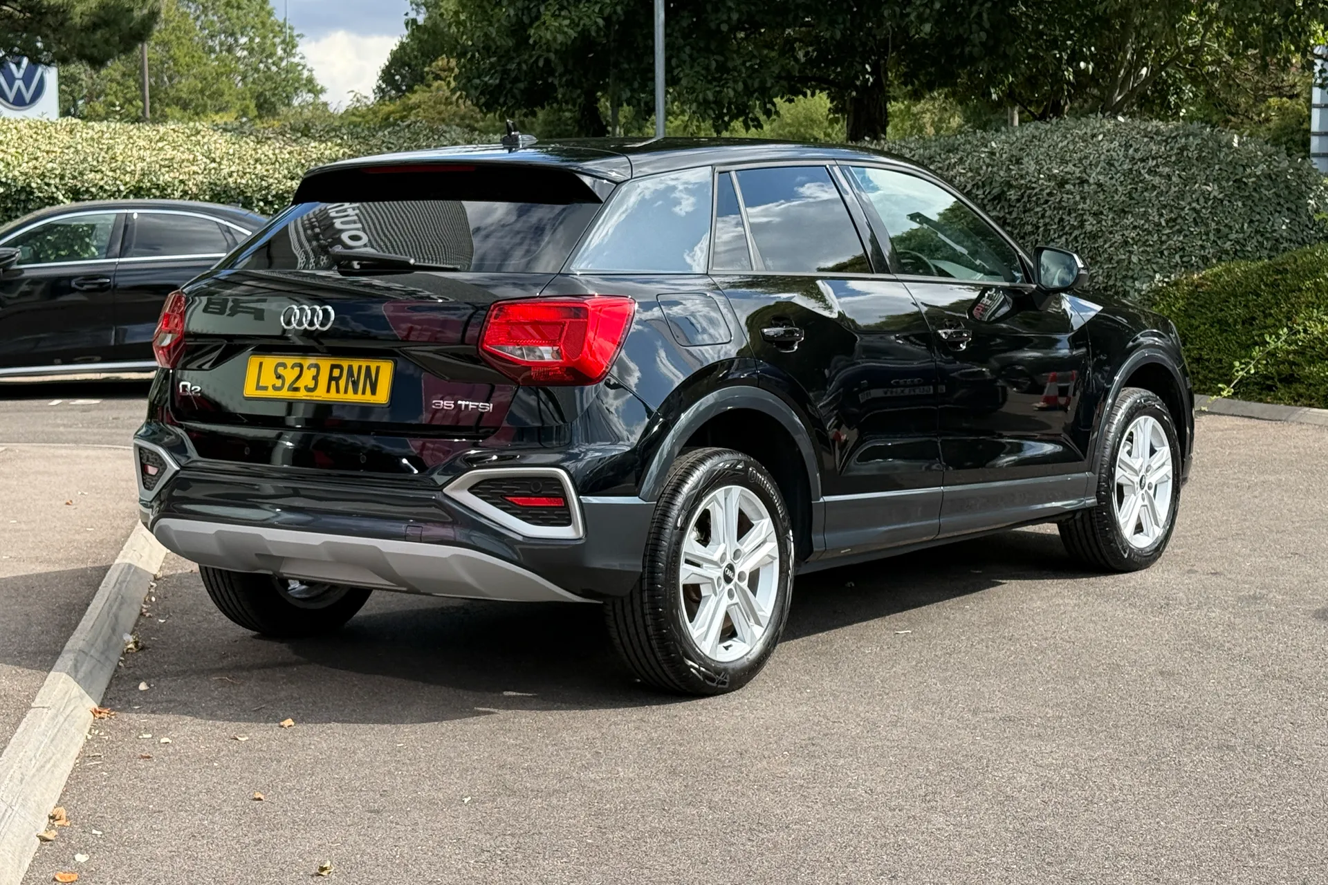 Audi Q2 thumbnail image number 11
