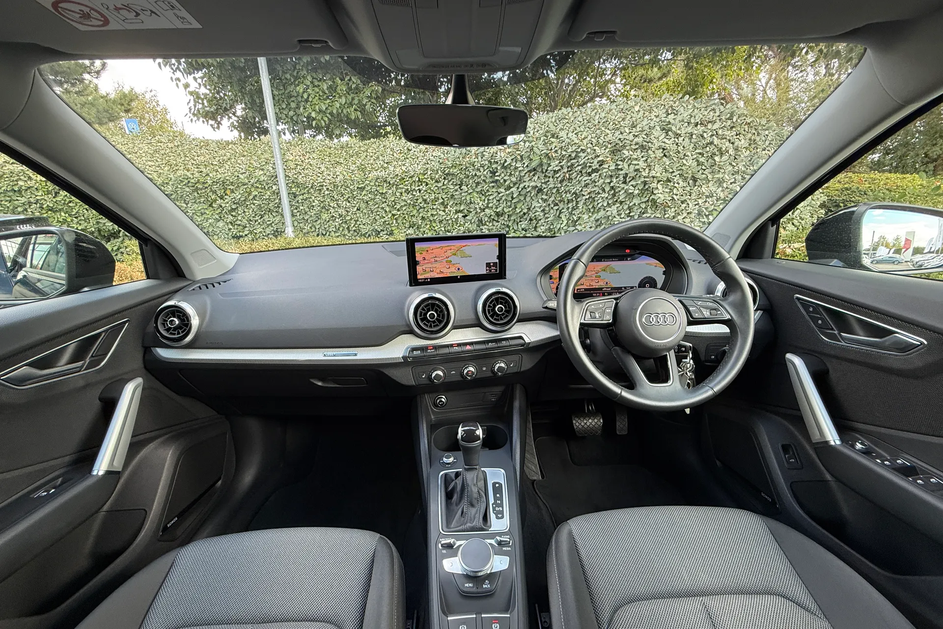 Audi Q2 thumbnail image number 5