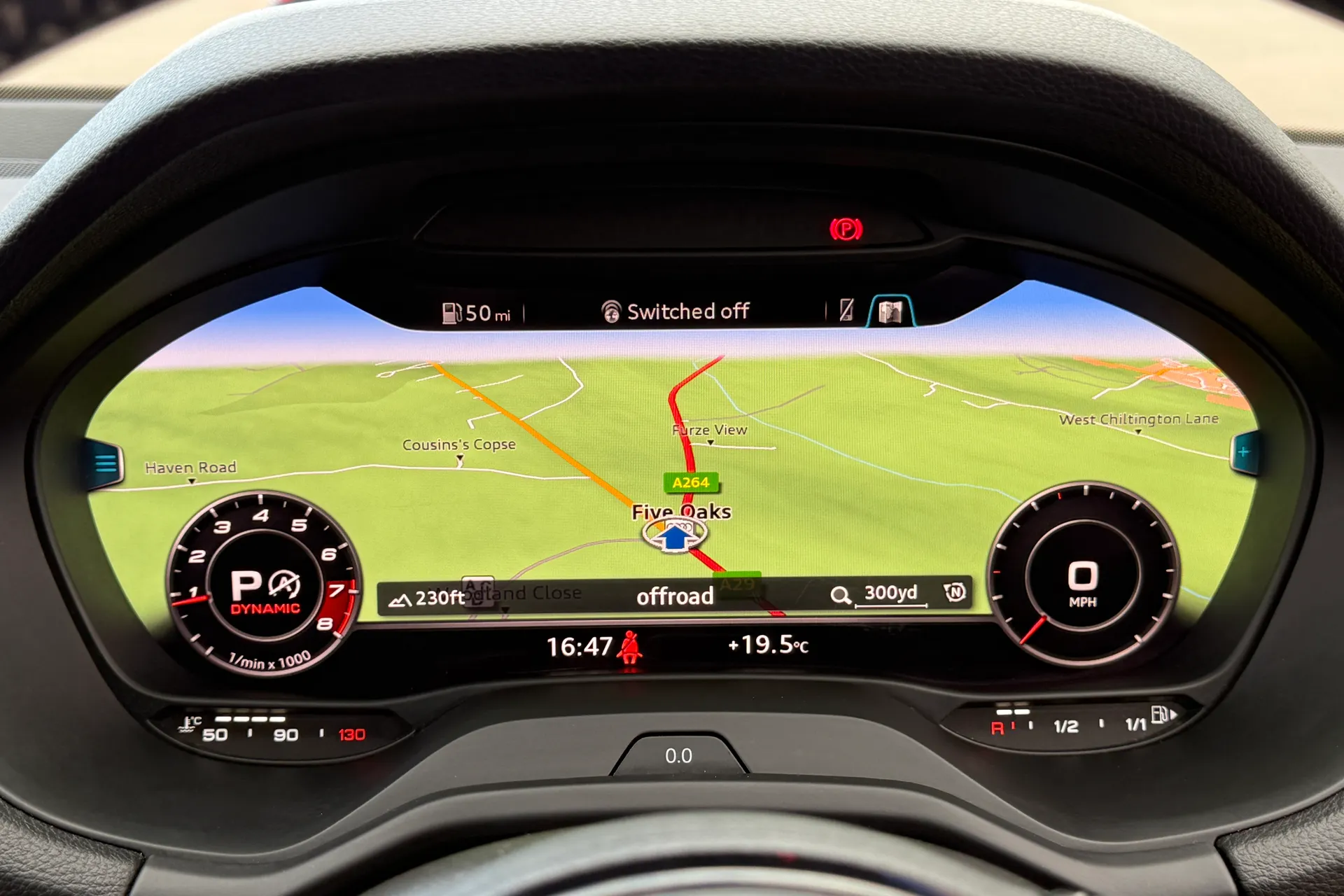 Audi Q2 thumbnail image number 13