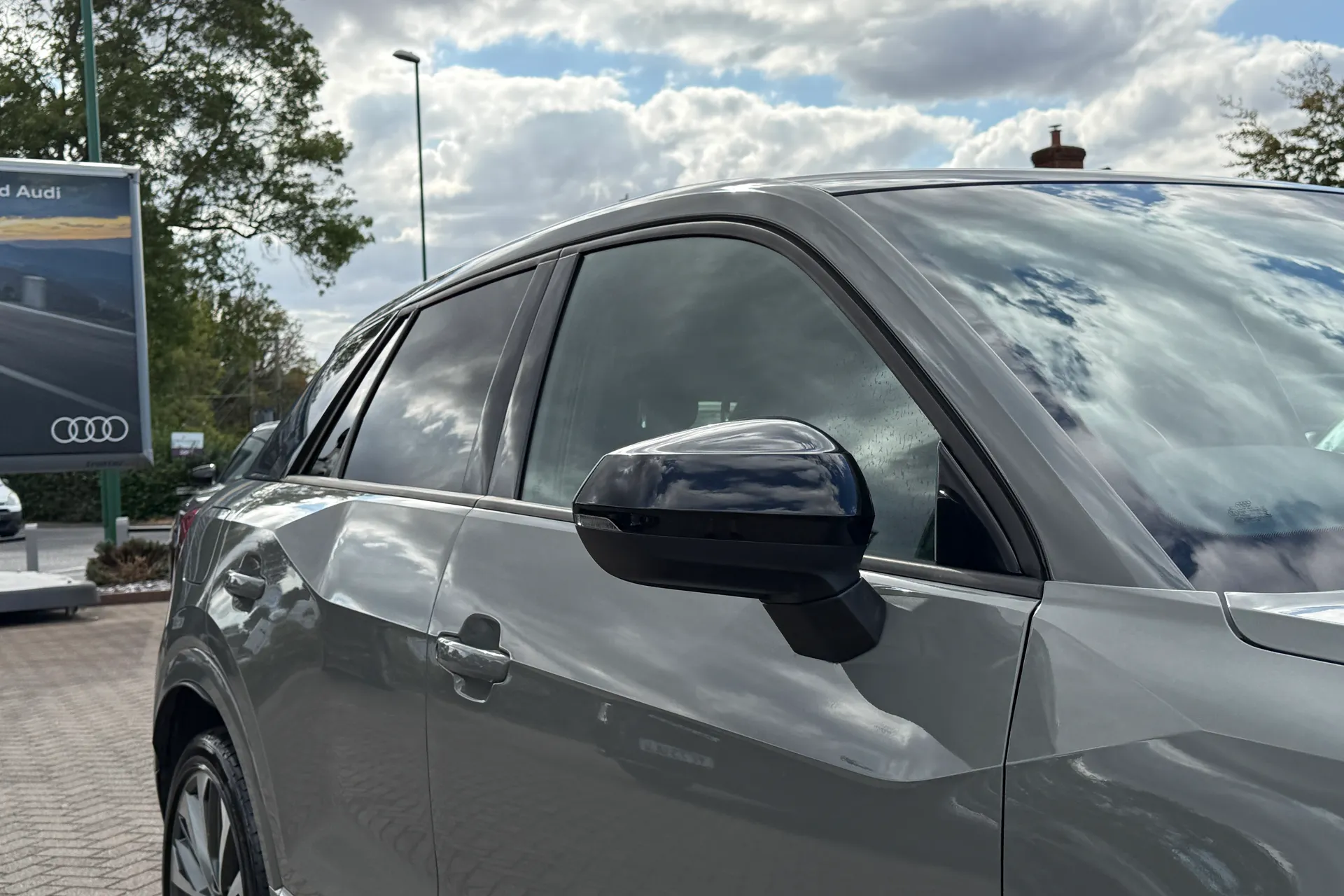 Audi Q2 thumbnail image number 46