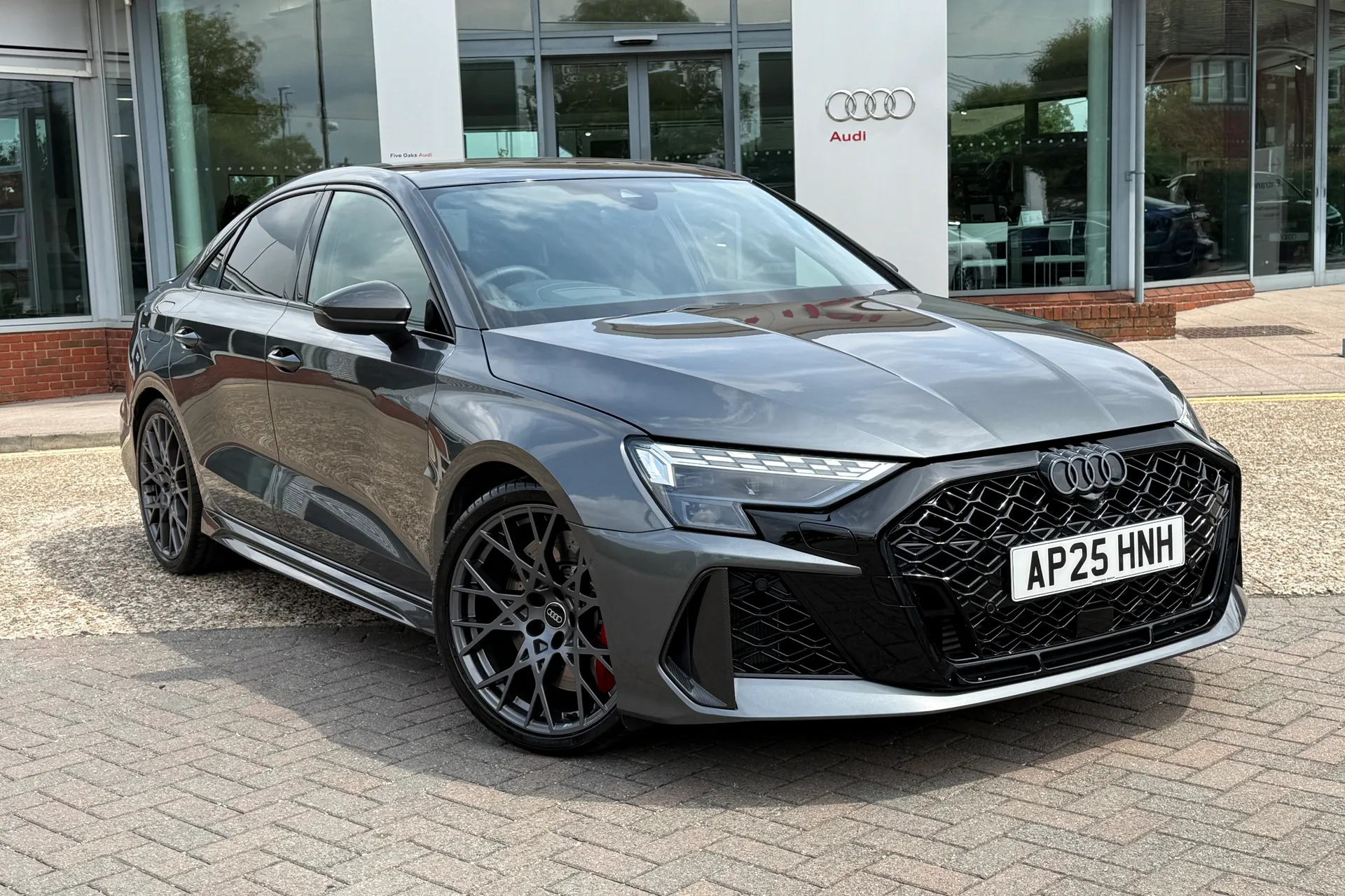 Audi RS3 thumbnail image number 34