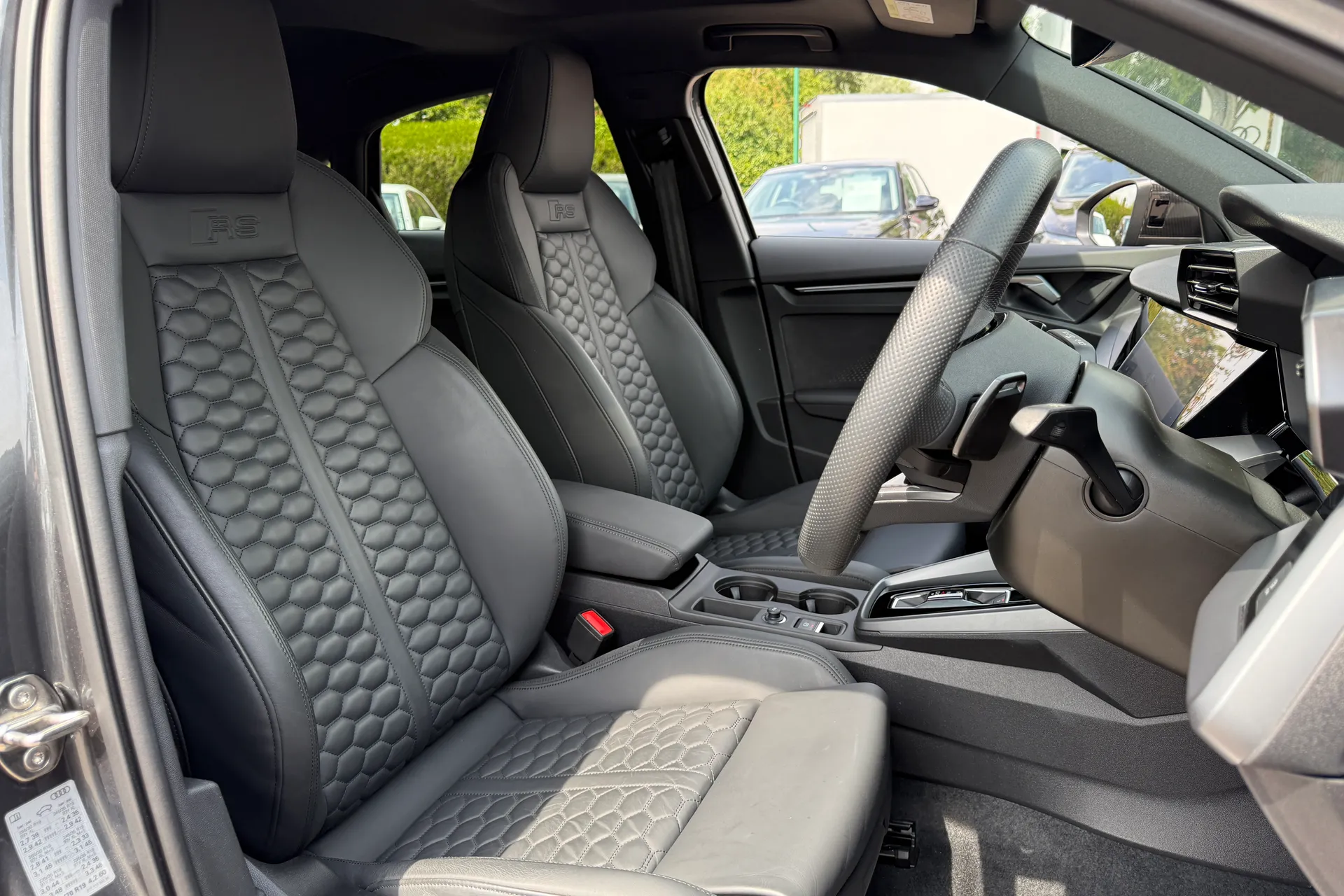 Audi RS3 thumbnail image number 37