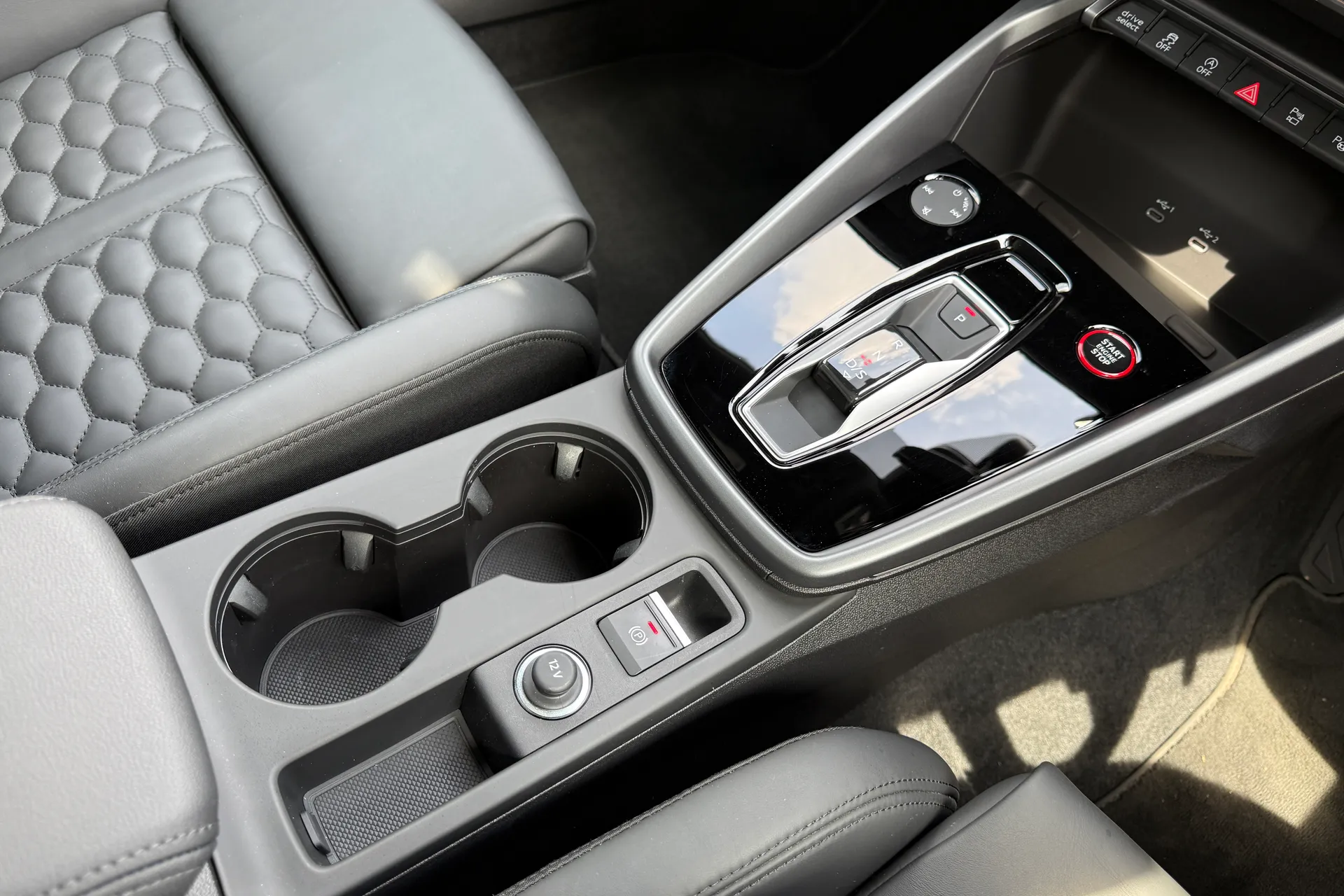 Audi RS3 thumbnail image number 53