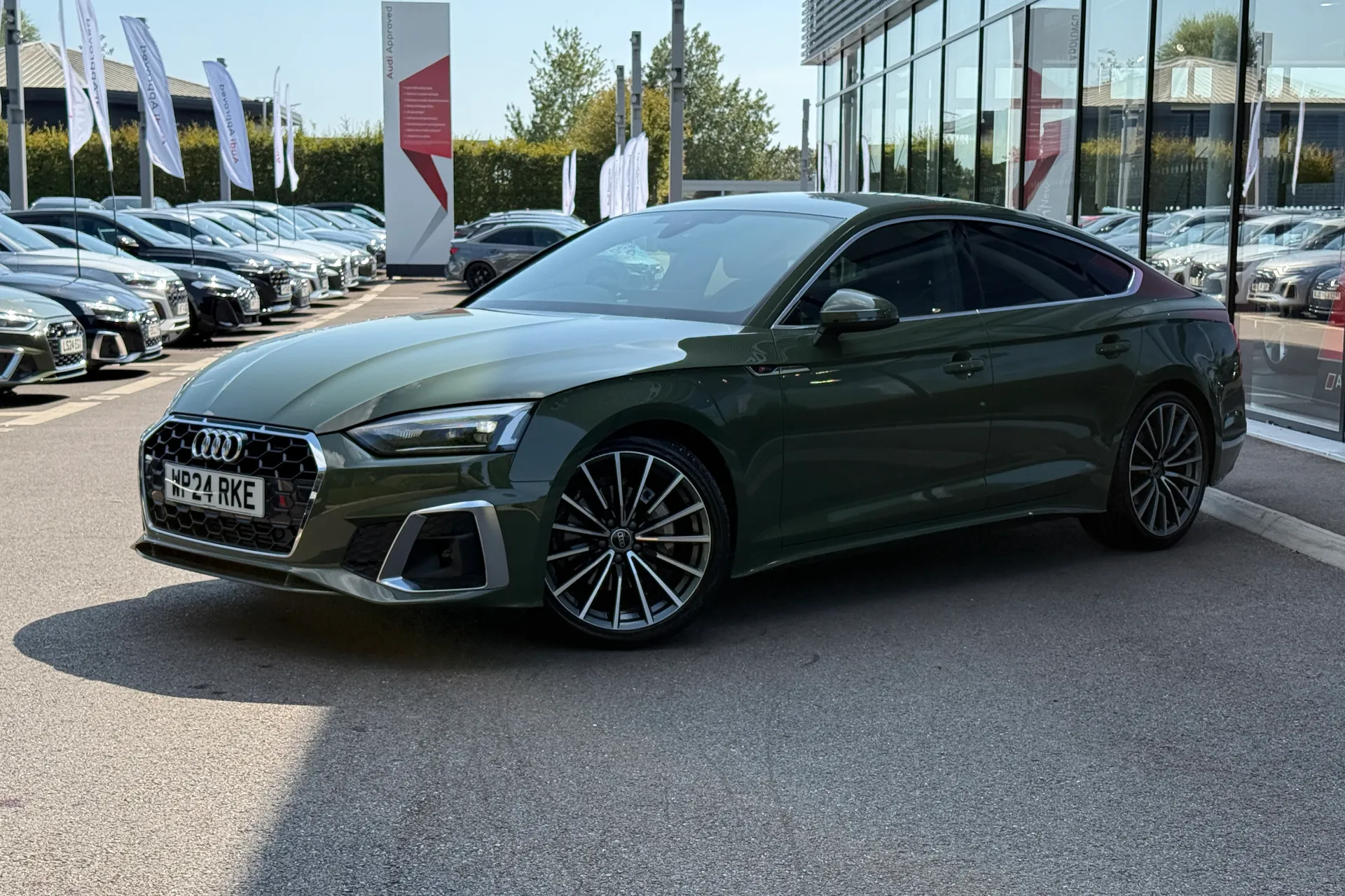 Audi A5 thumbnail image number 16