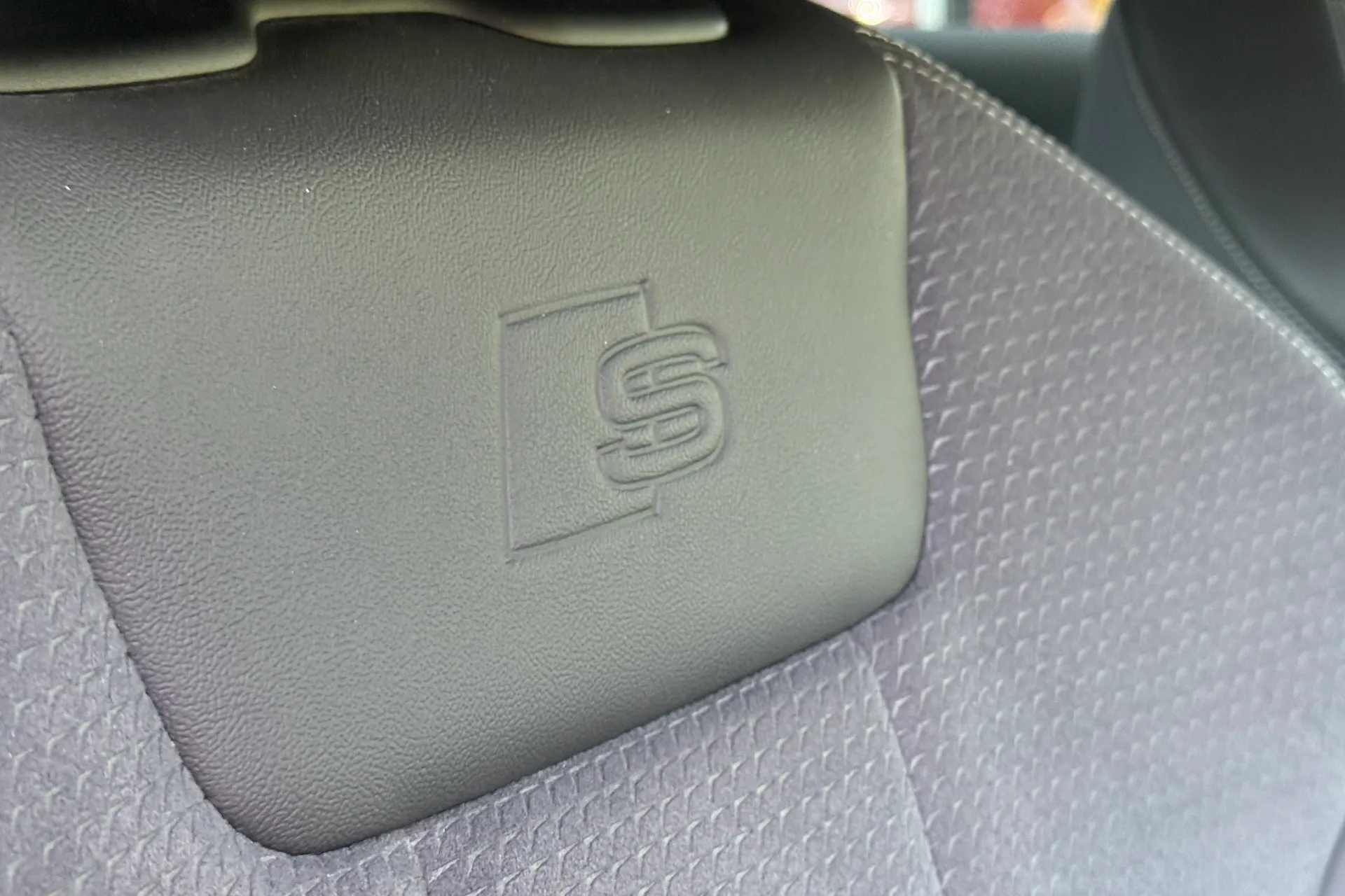 Audi A5 thumbnail image number 13