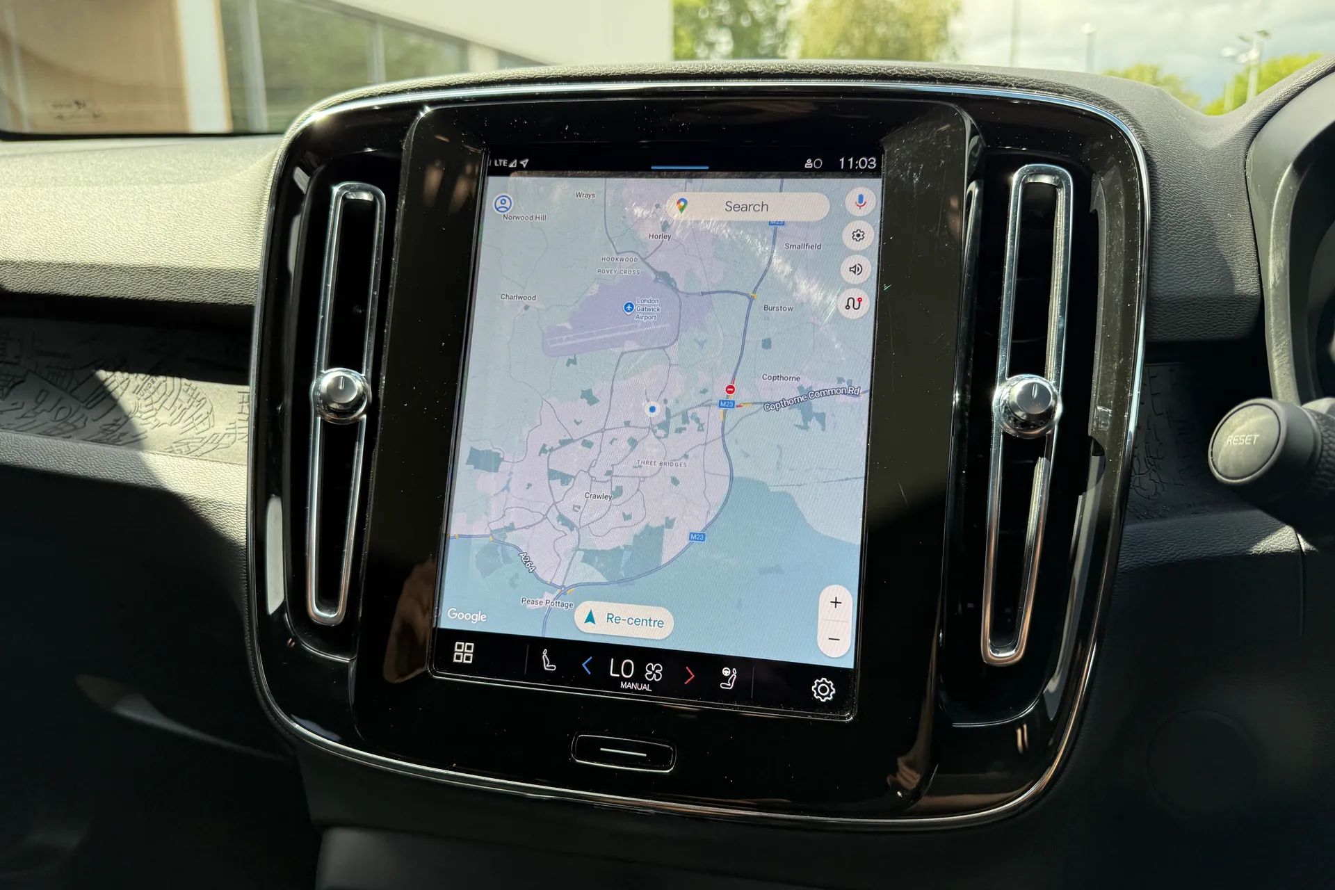 Volvo XC40 thumbnail image number 5