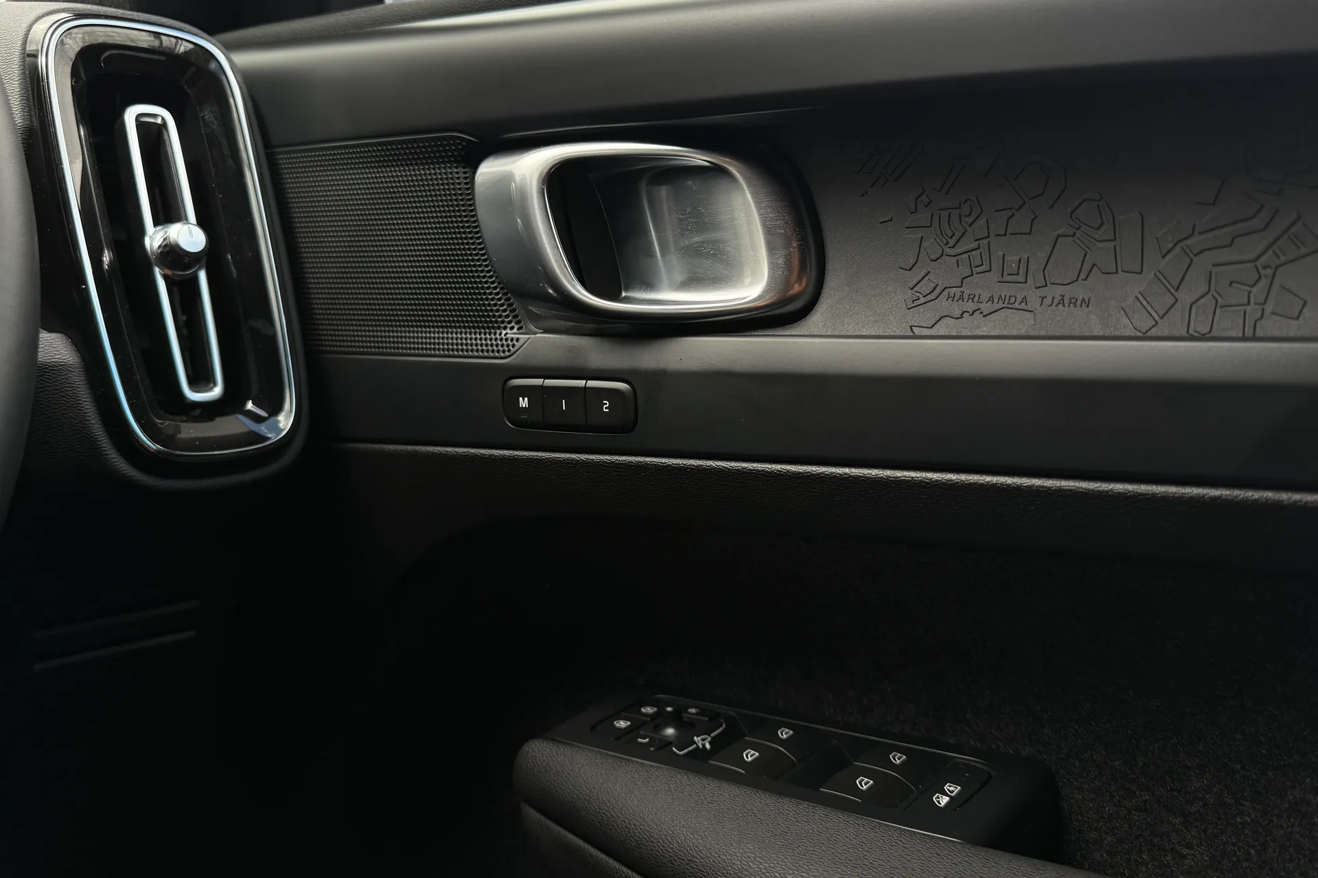 Volvo XC40 thumbnail image number 41