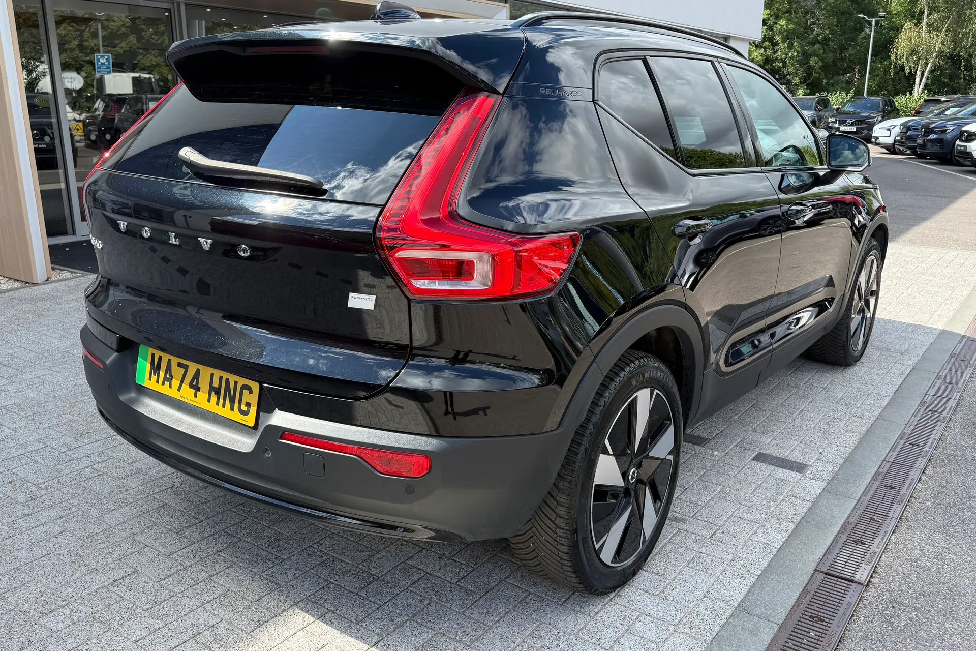 Volvo XC40 thumbnail image number 9