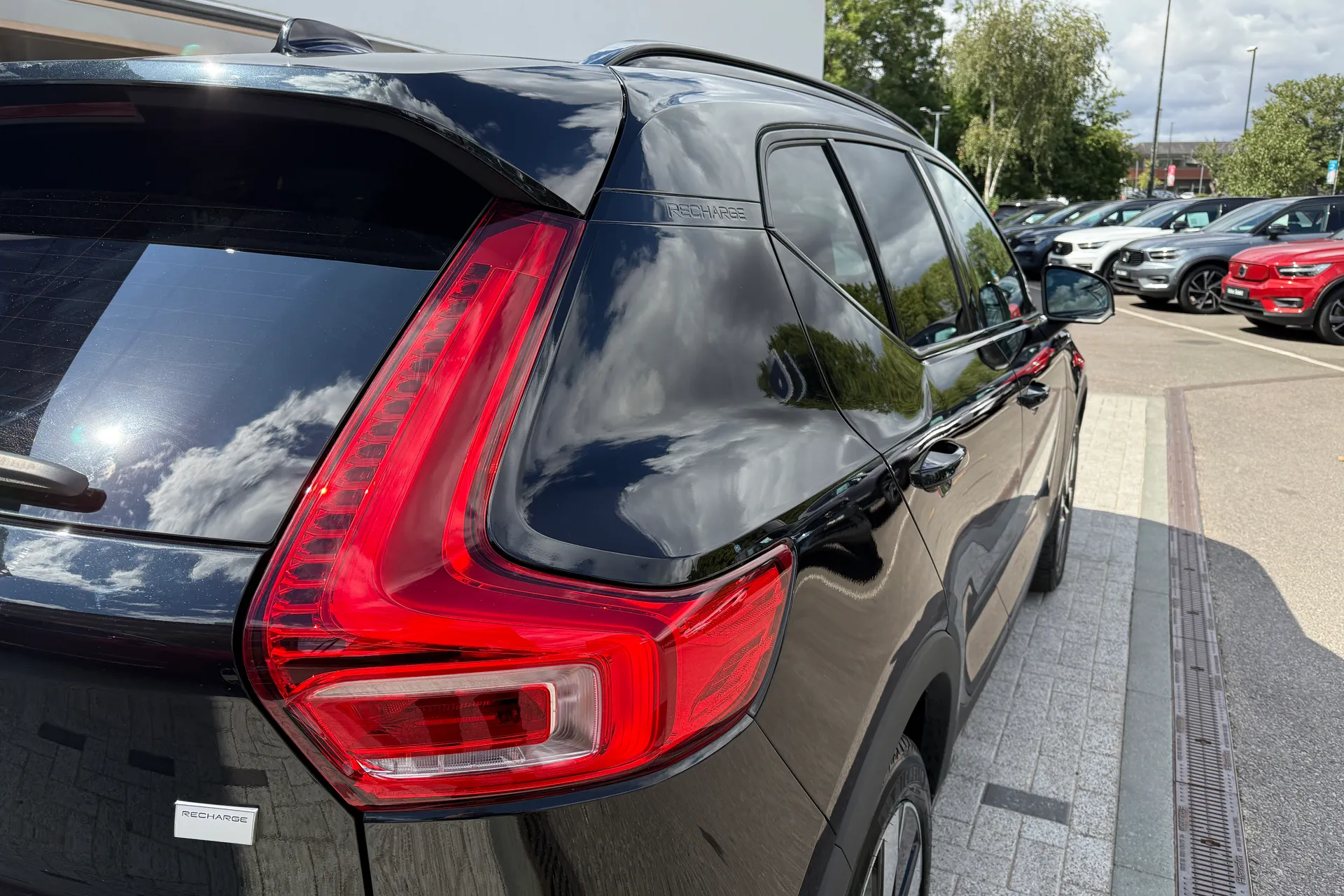 Volvo XC40 thumbnail image number 17