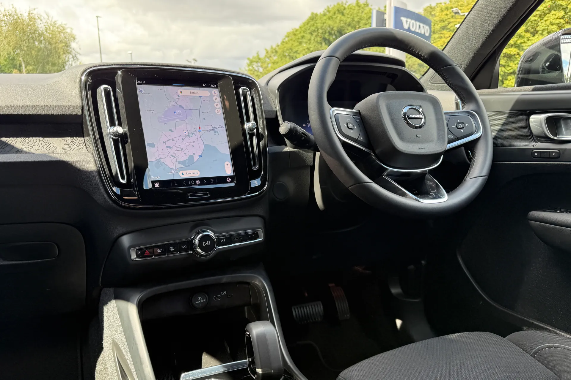 Volvo XC40 thumbnail image number 35