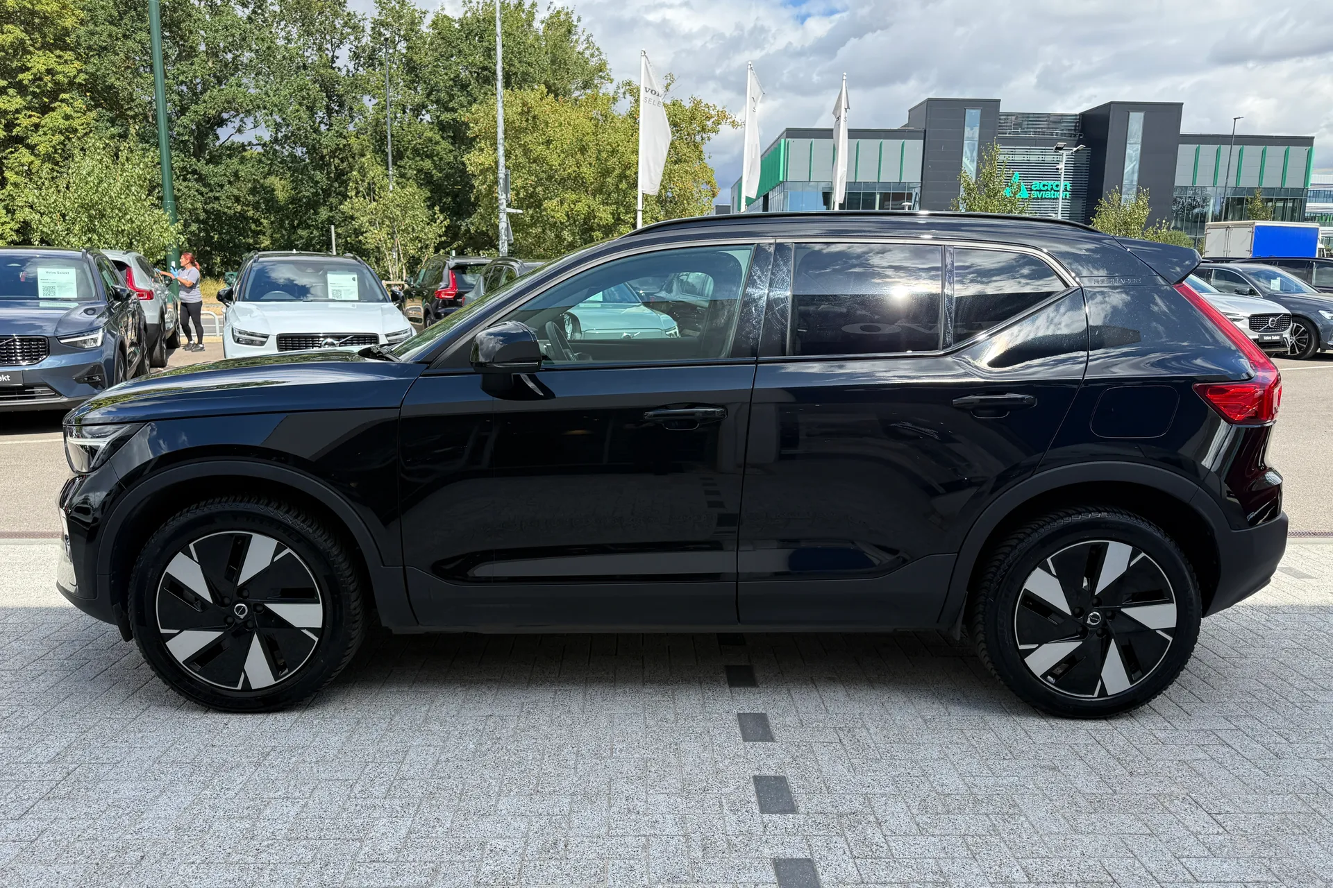 Volvo XC40 thumbnail image number 12