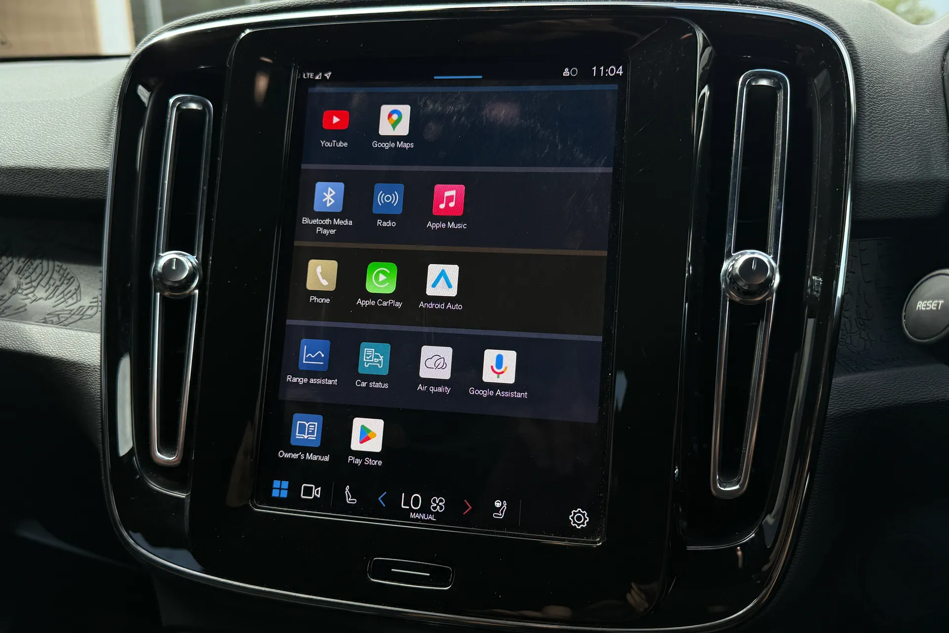 Volvo XC40 thumbnail image number 40