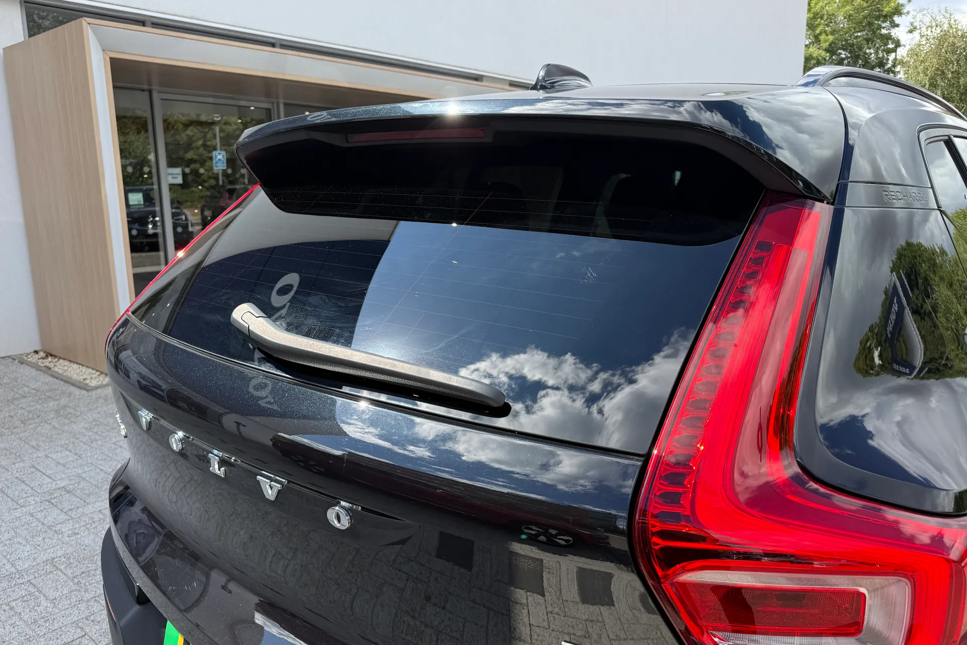Volvo XC40 thumbnail image number 18