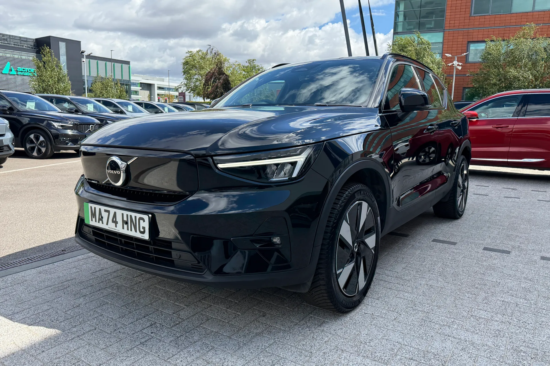 Volvo XC40 thumbnail image number 13