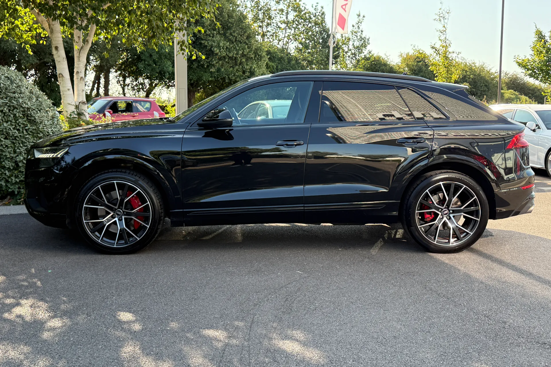 Audi Q8 thumbnail image number 20