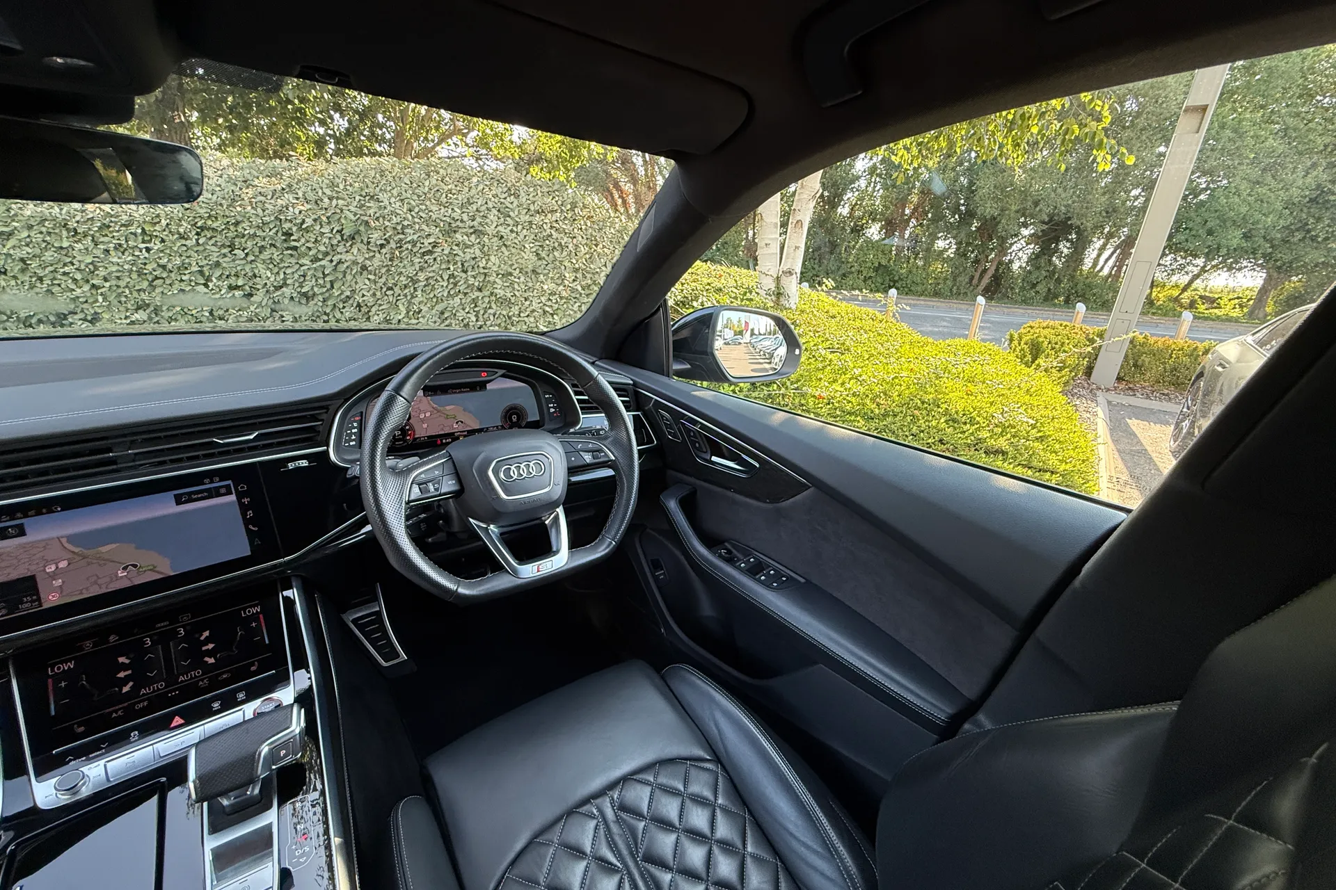 Audi Q8 thumbnail image number 53