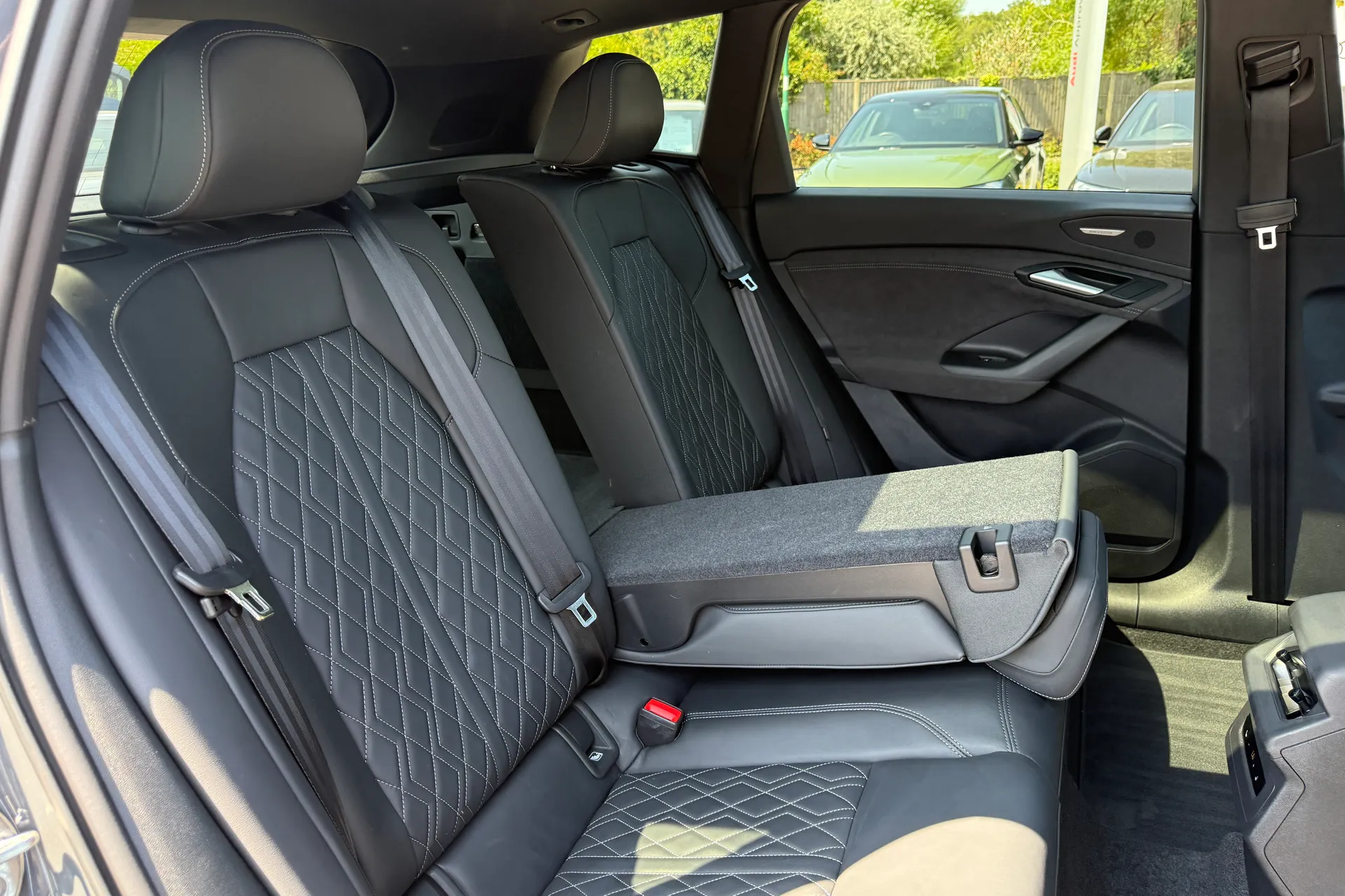 Audi Q6 thumbnail image number 59