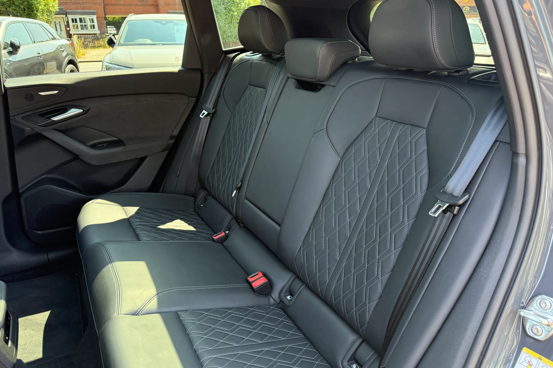 Audi Q6 thumbnail image number 55