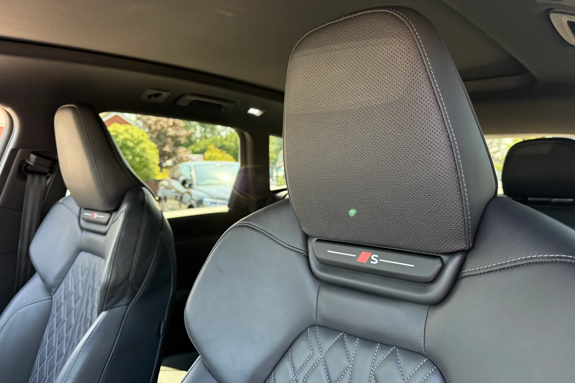 Audi Q6 thumbnail image number 40