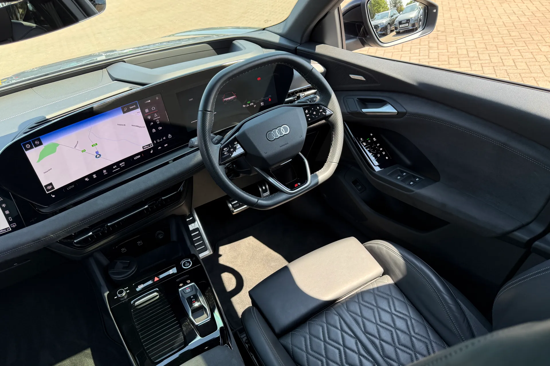 Audi Q6 thumbnail image number 54