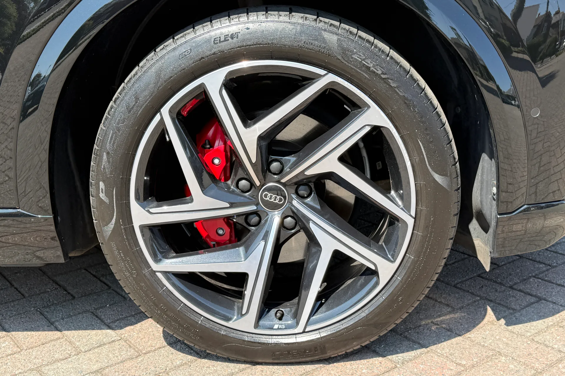 Audi Q6 thumbnail image number 56