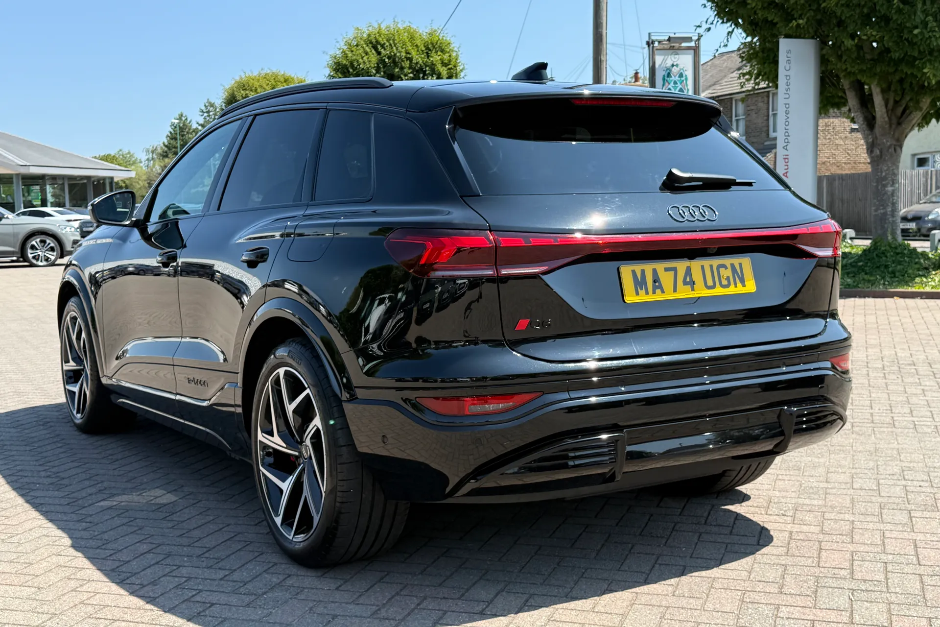 Audi Q6 thumbnail image number 41