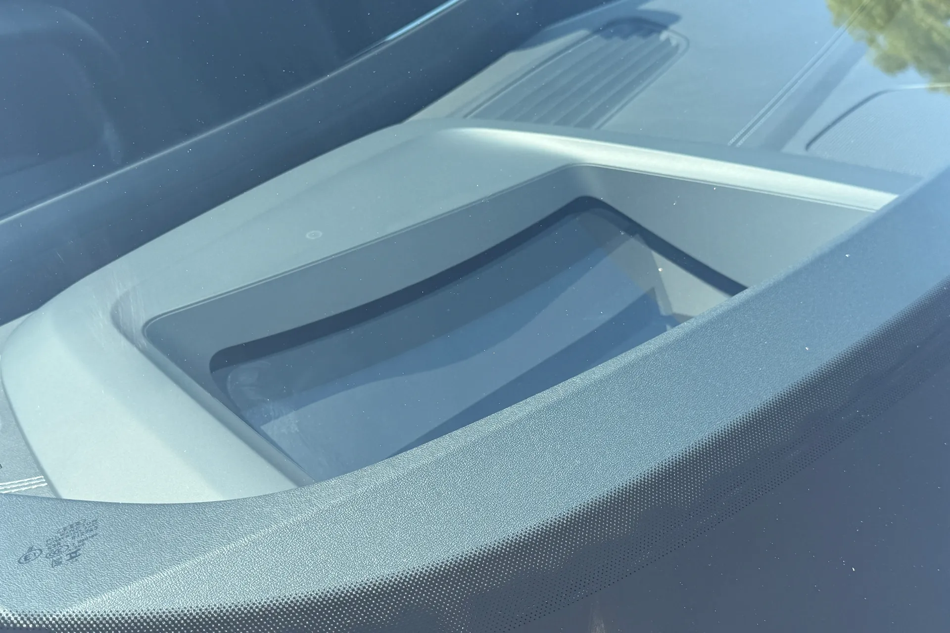 Audi Q6 thumbnail image number 8