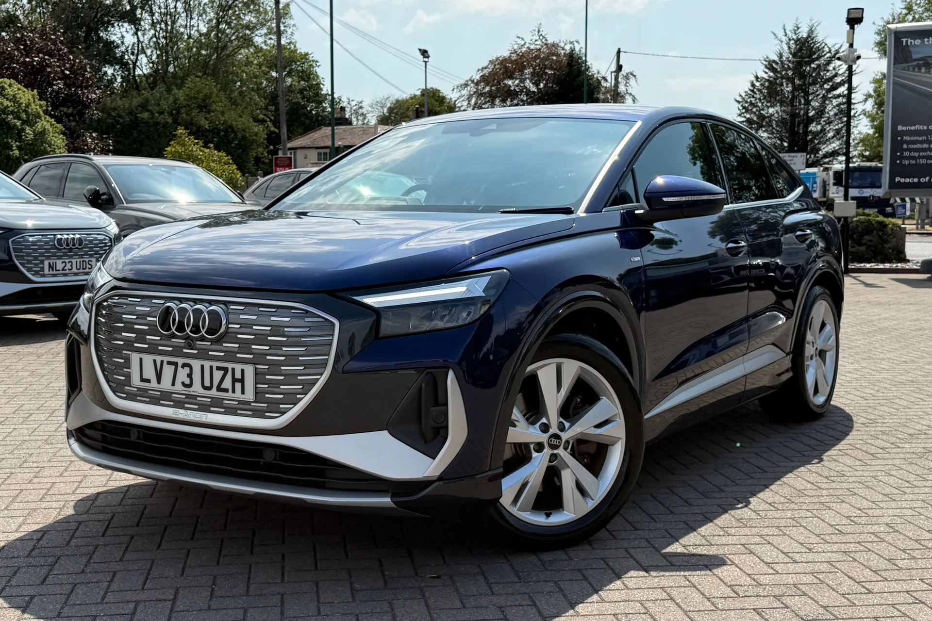 Audi Q4 thumbnail image number 26