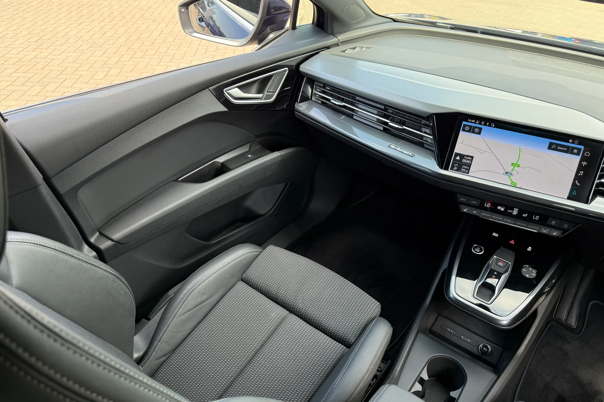 Audi Q4 thumbnail image number 39
