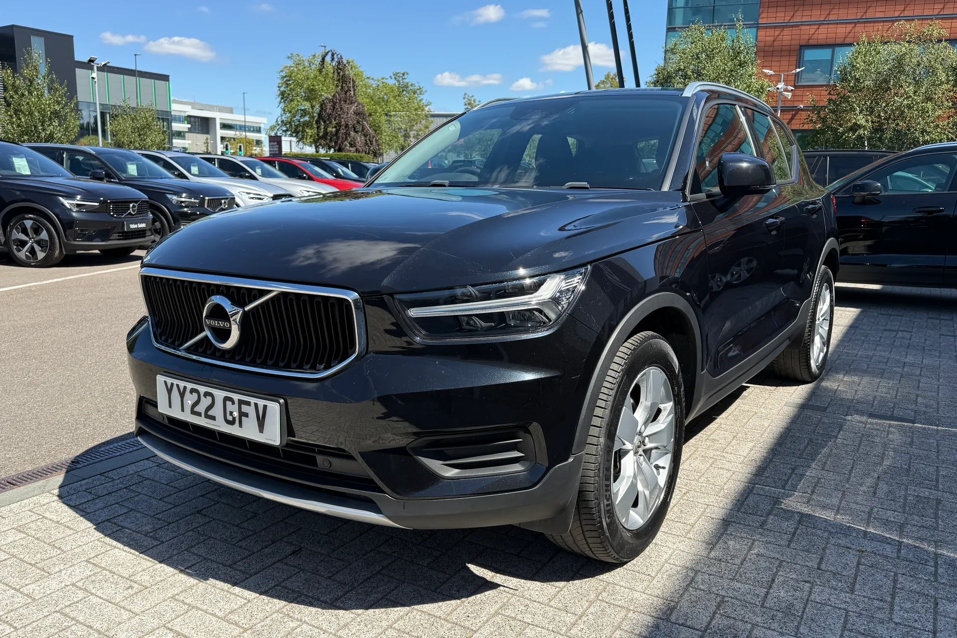 Volvo XC40 thumbnail image number 11