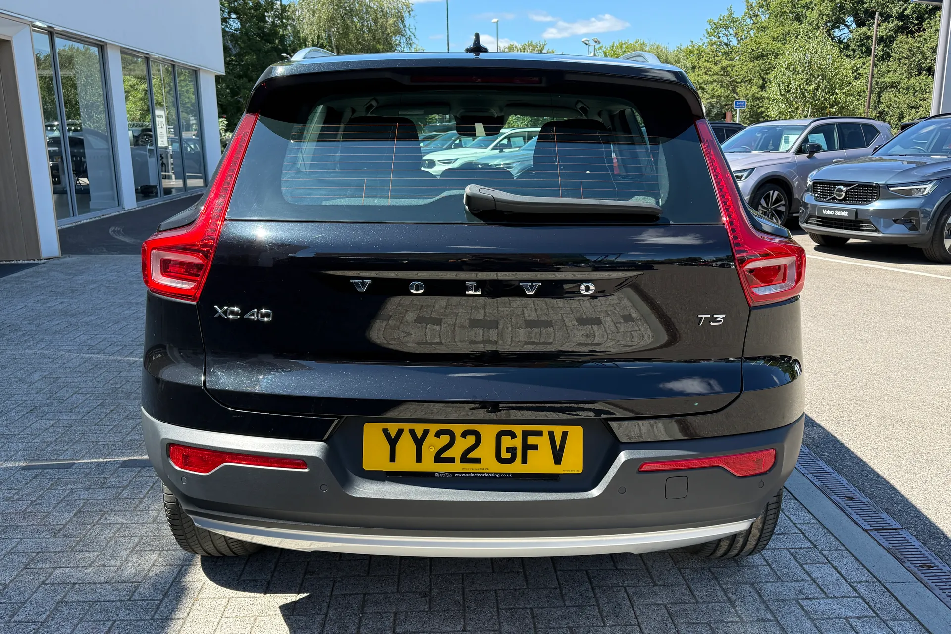 Volvo XC40 thumbnail image number 9