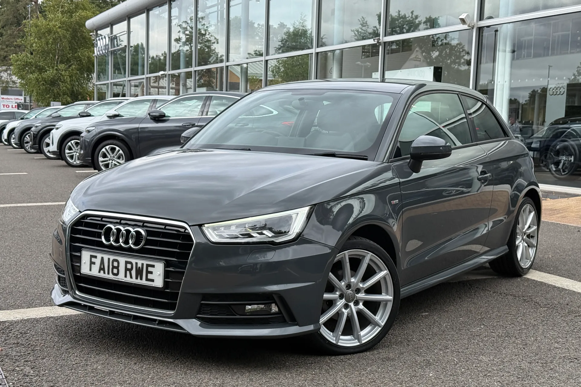 Audi A1 thumbnail image number 44