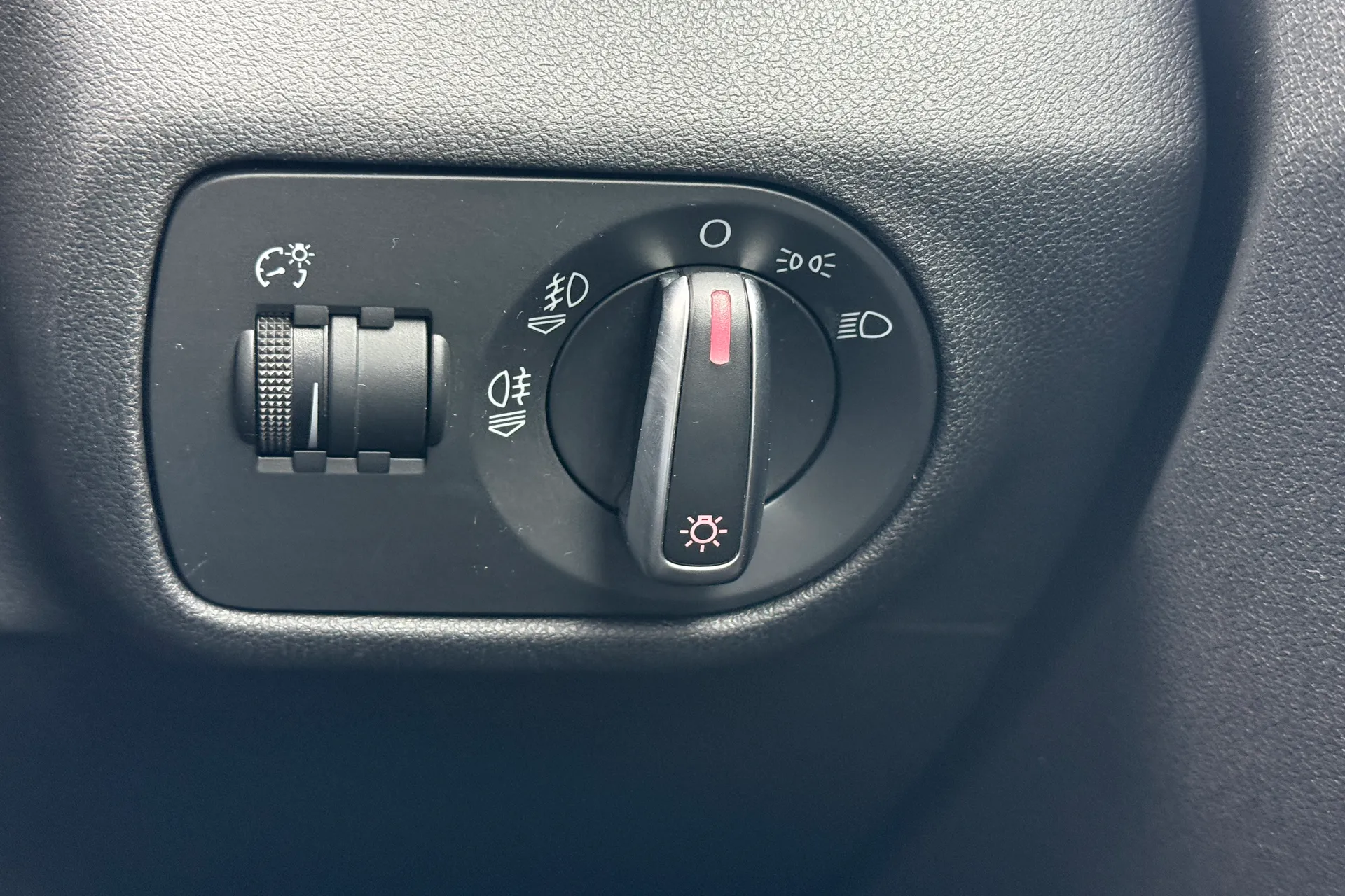 Audi A1 thumbnail image number 18