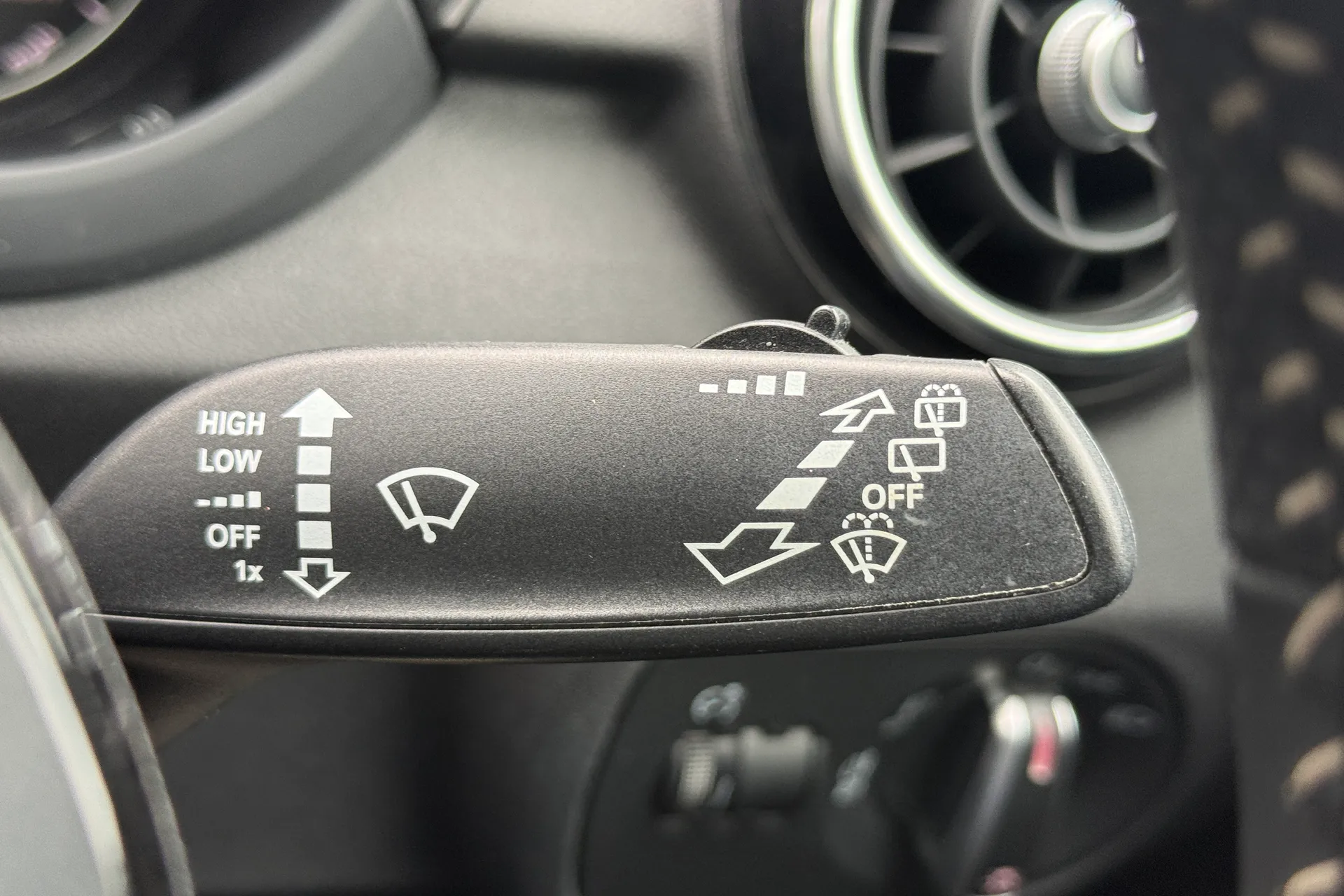 Audi A1 thumbnail image number 17