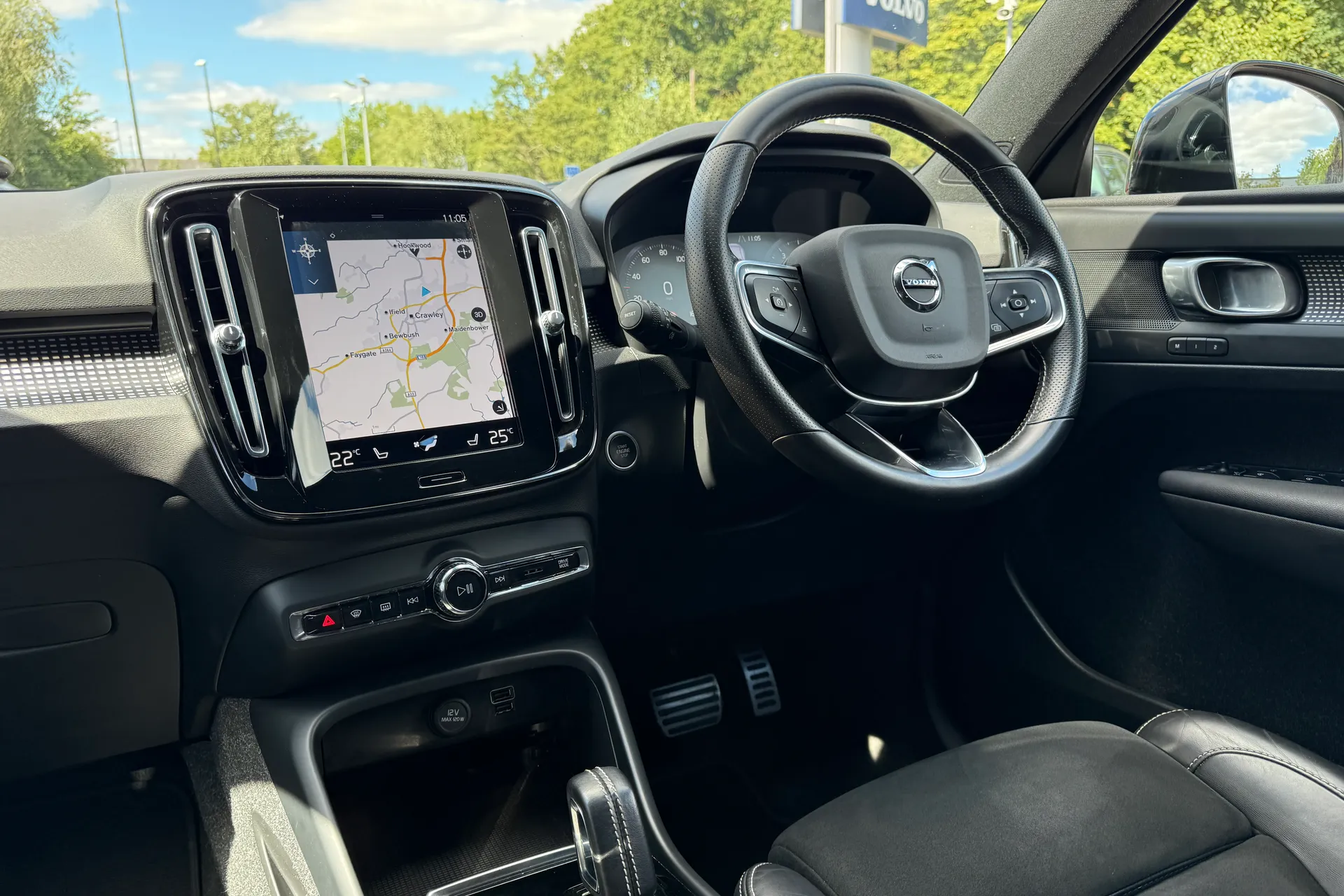 Volvo XC40 thumbnail image number 35