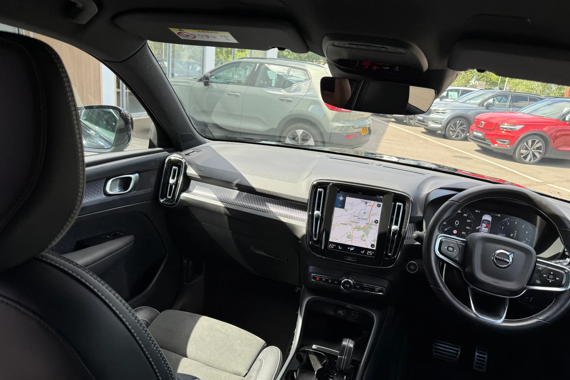 Volvo XC40 thumbnail image number 32