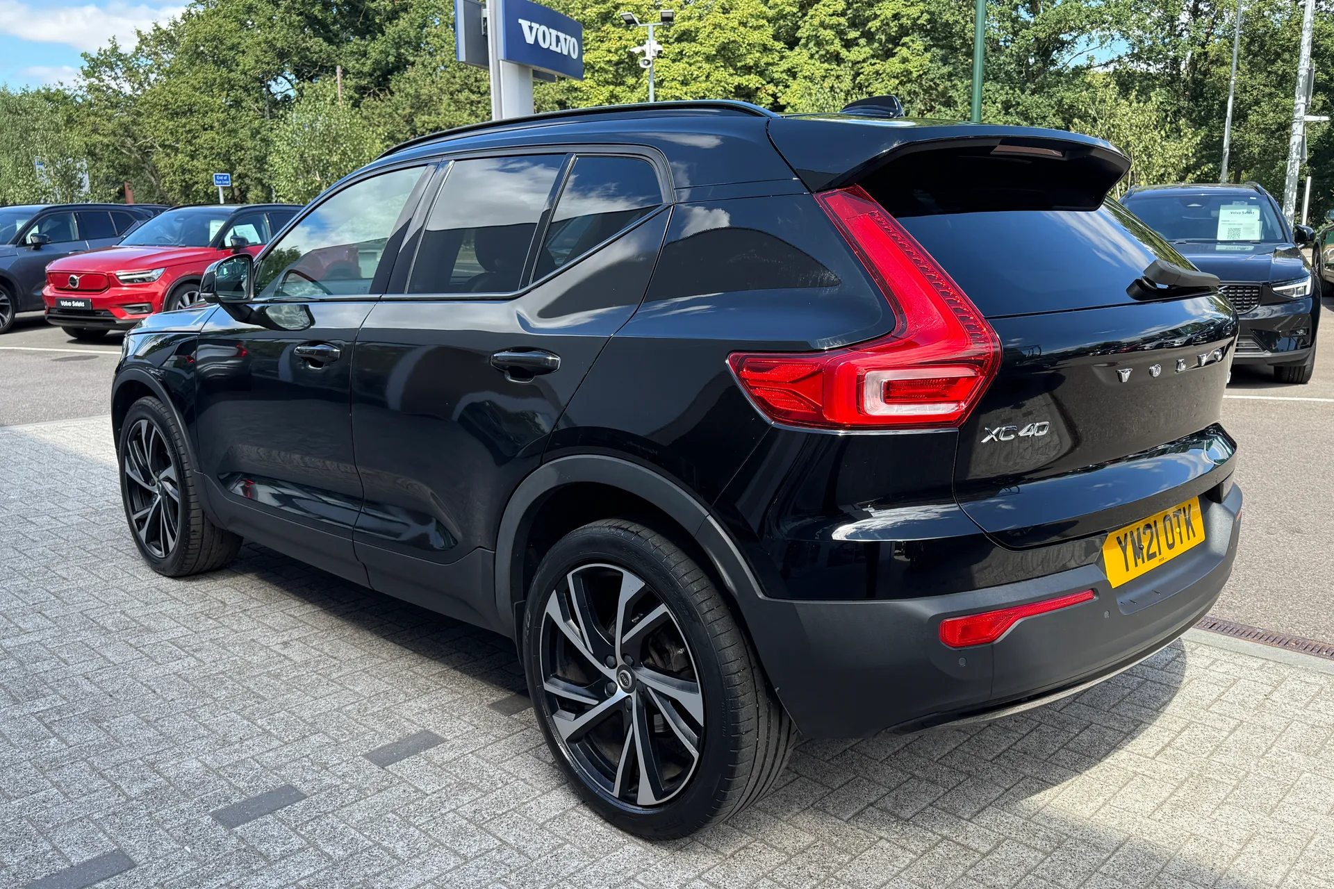 Volvo XC40 thumbnail image number 10
