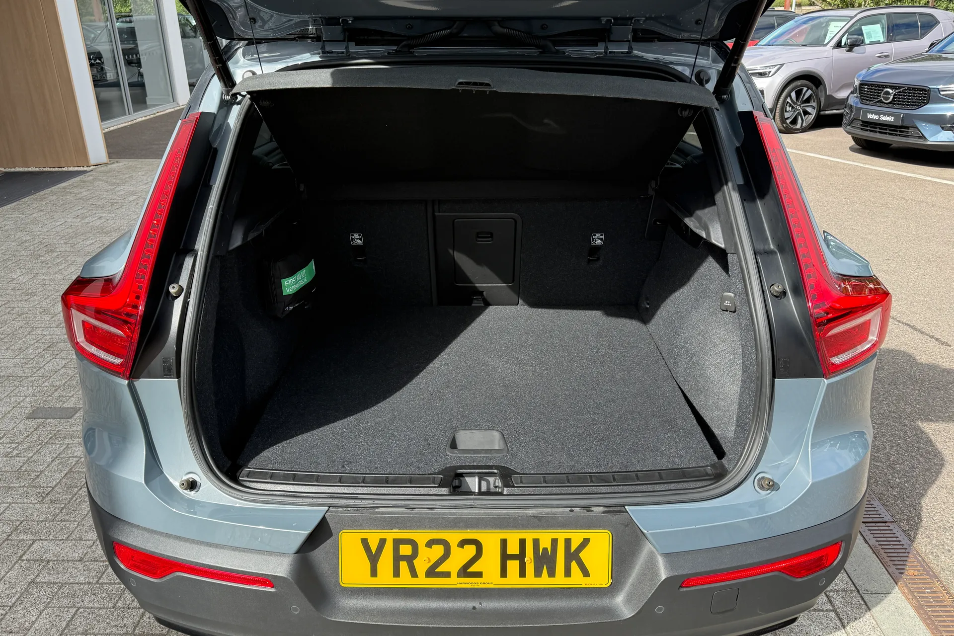 Volvo XC40 thumbnail image number 19