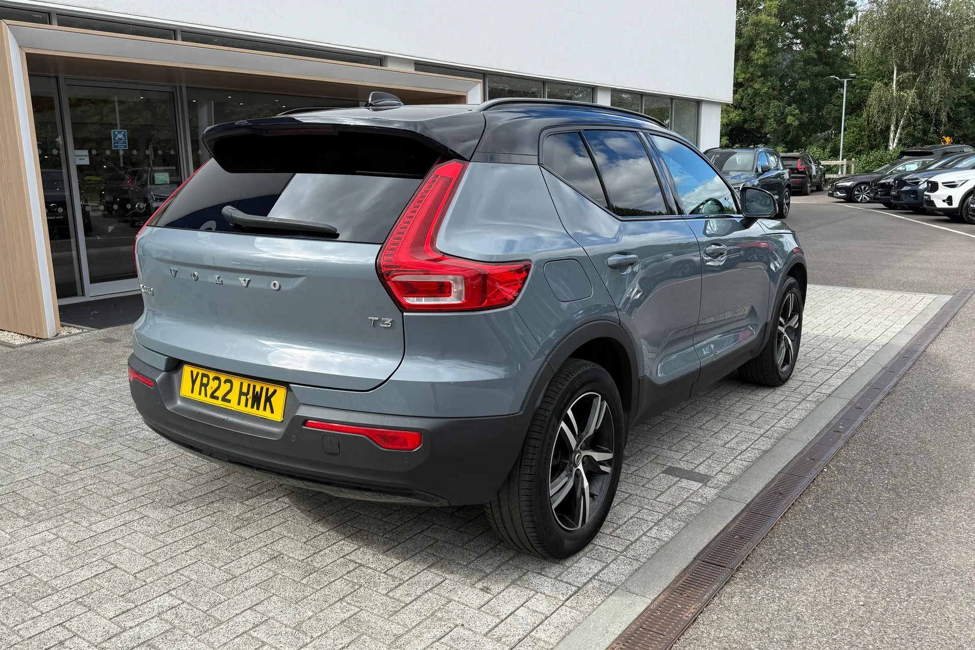 Volvo XC40 thumbnail image number 7