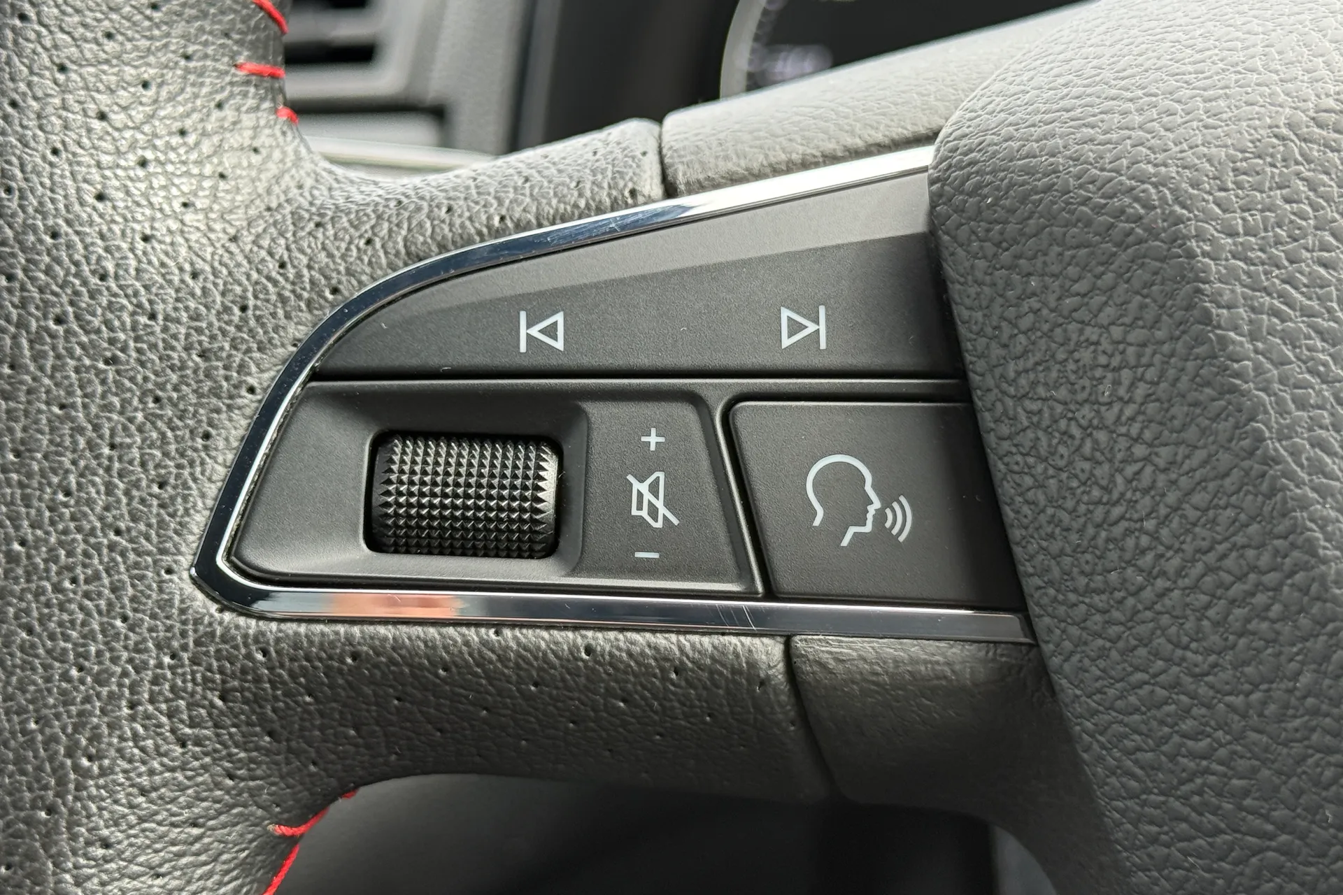 SEAT IBIZA thumbnail image number 14