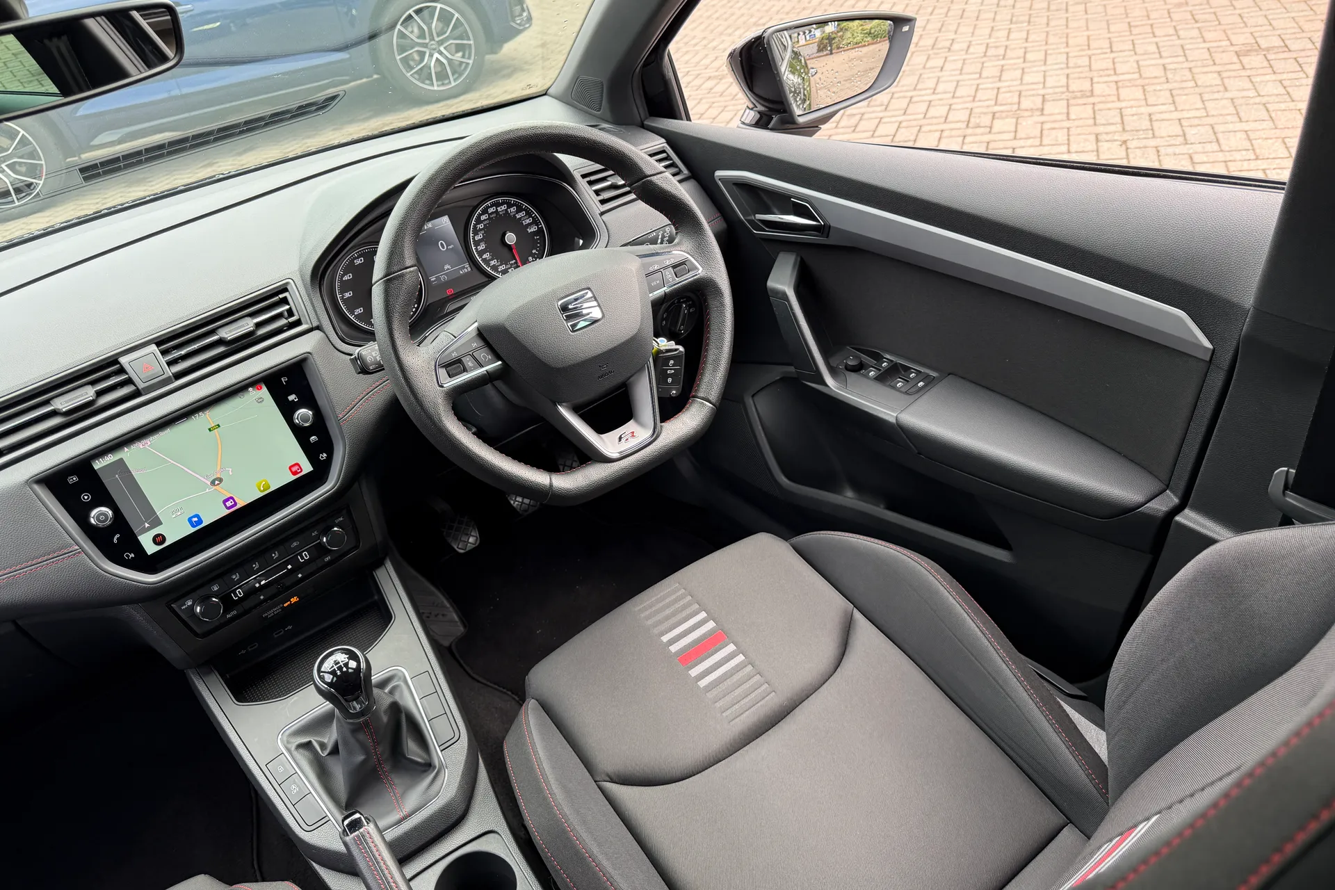 SEAT IBIZA thumbnail image number 33