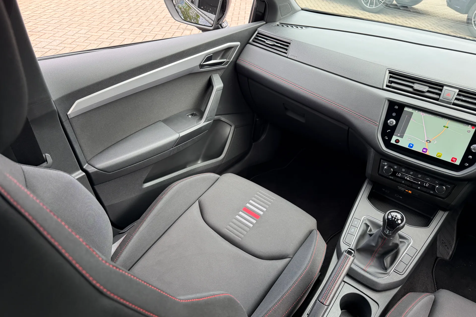 SEAT IBIZA thumbnail image number 31