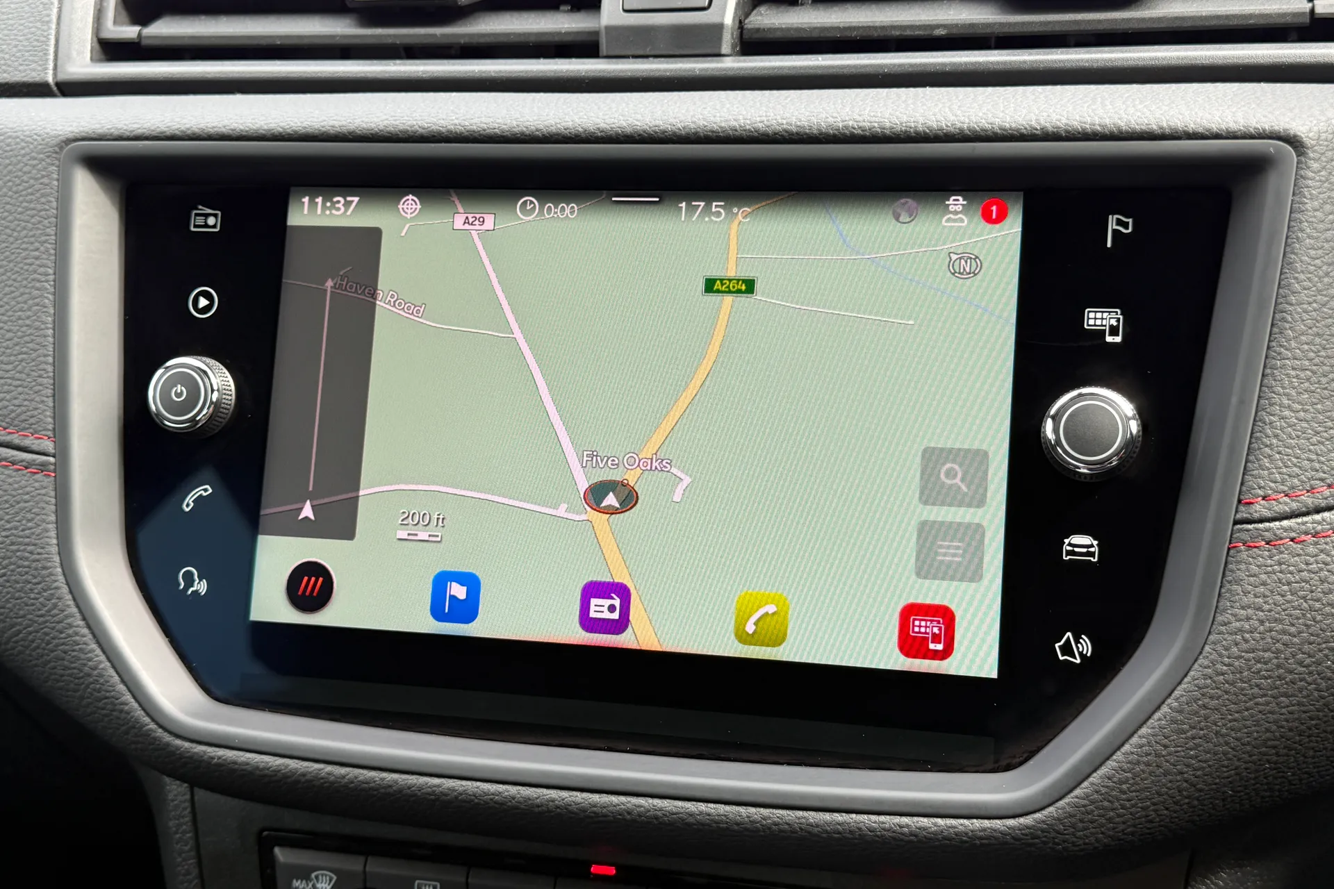 SEAT IBIZA thumbnail image number 4