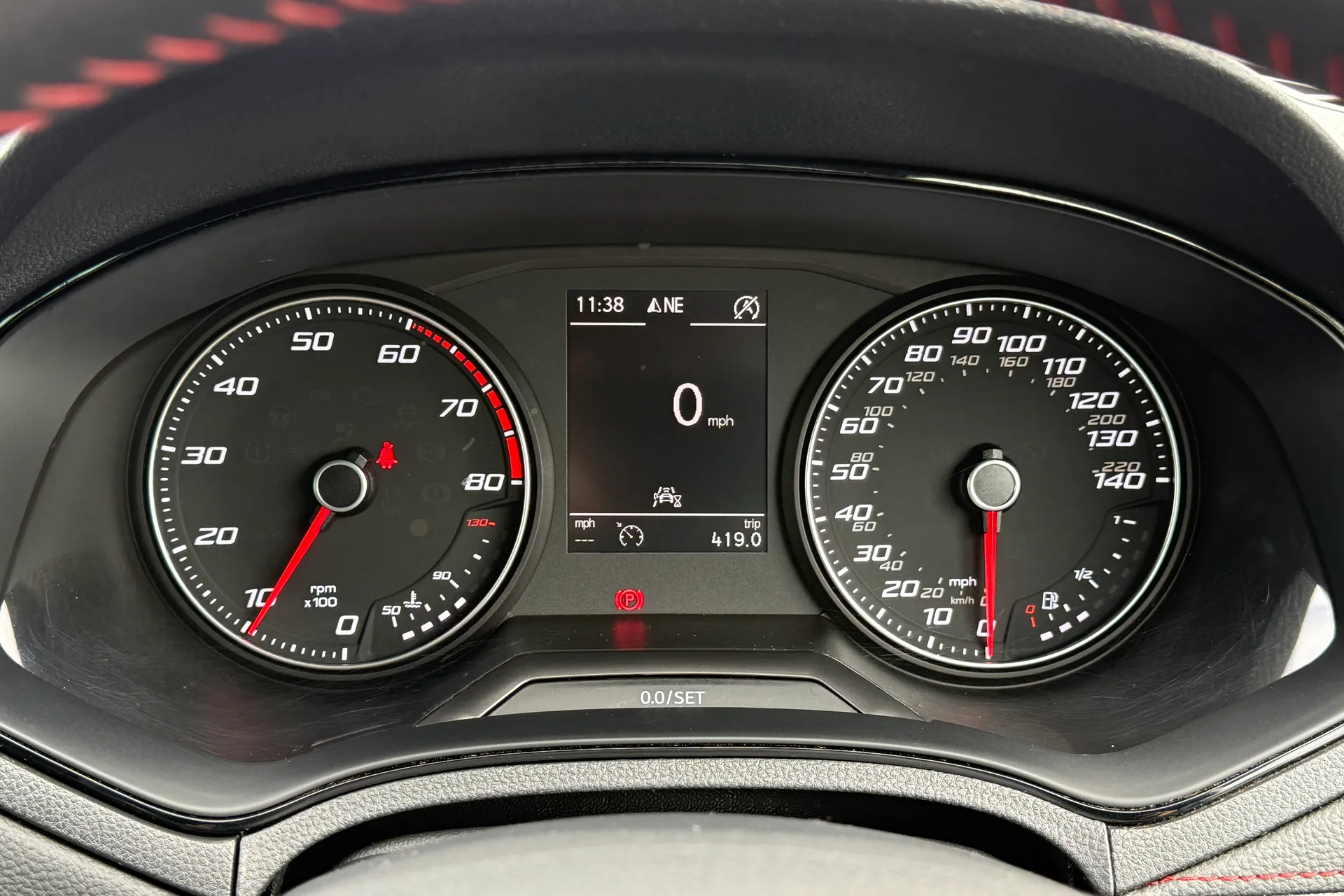 SEAT IBIZA thumbnail image number 9