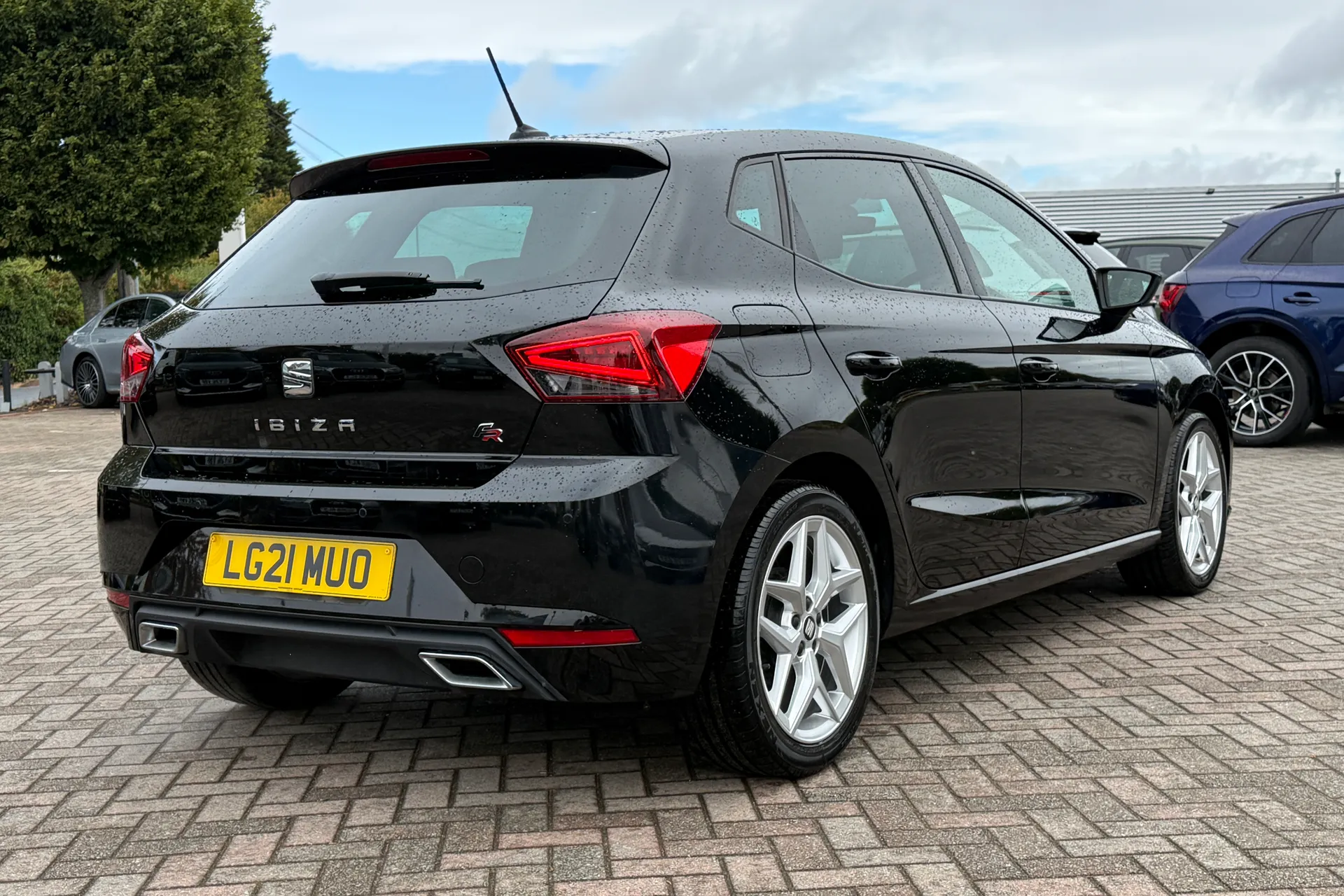 SEAT IBIZA thumbnail image number 25