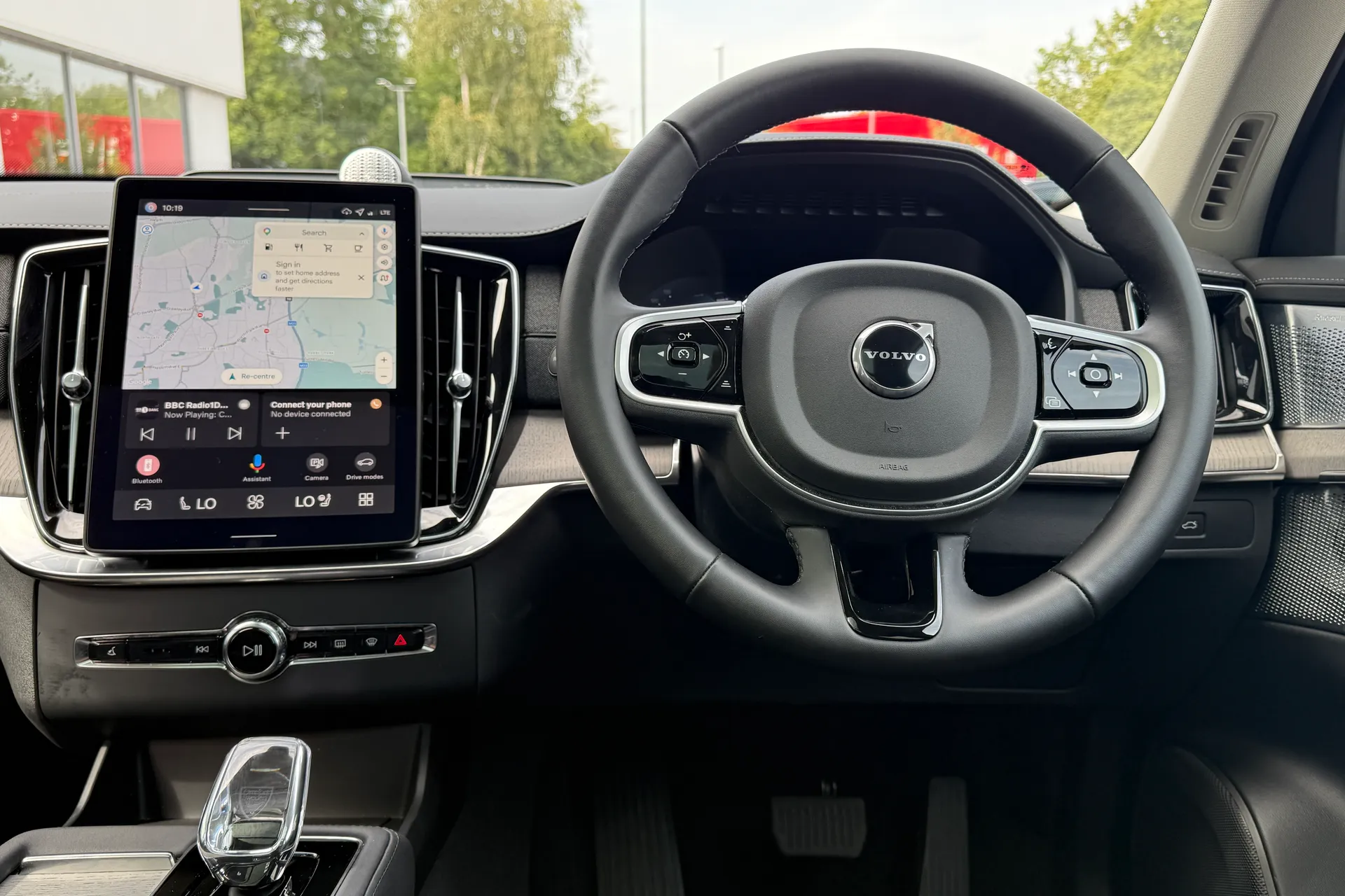 Volvo XC90 thumbnail image number 38