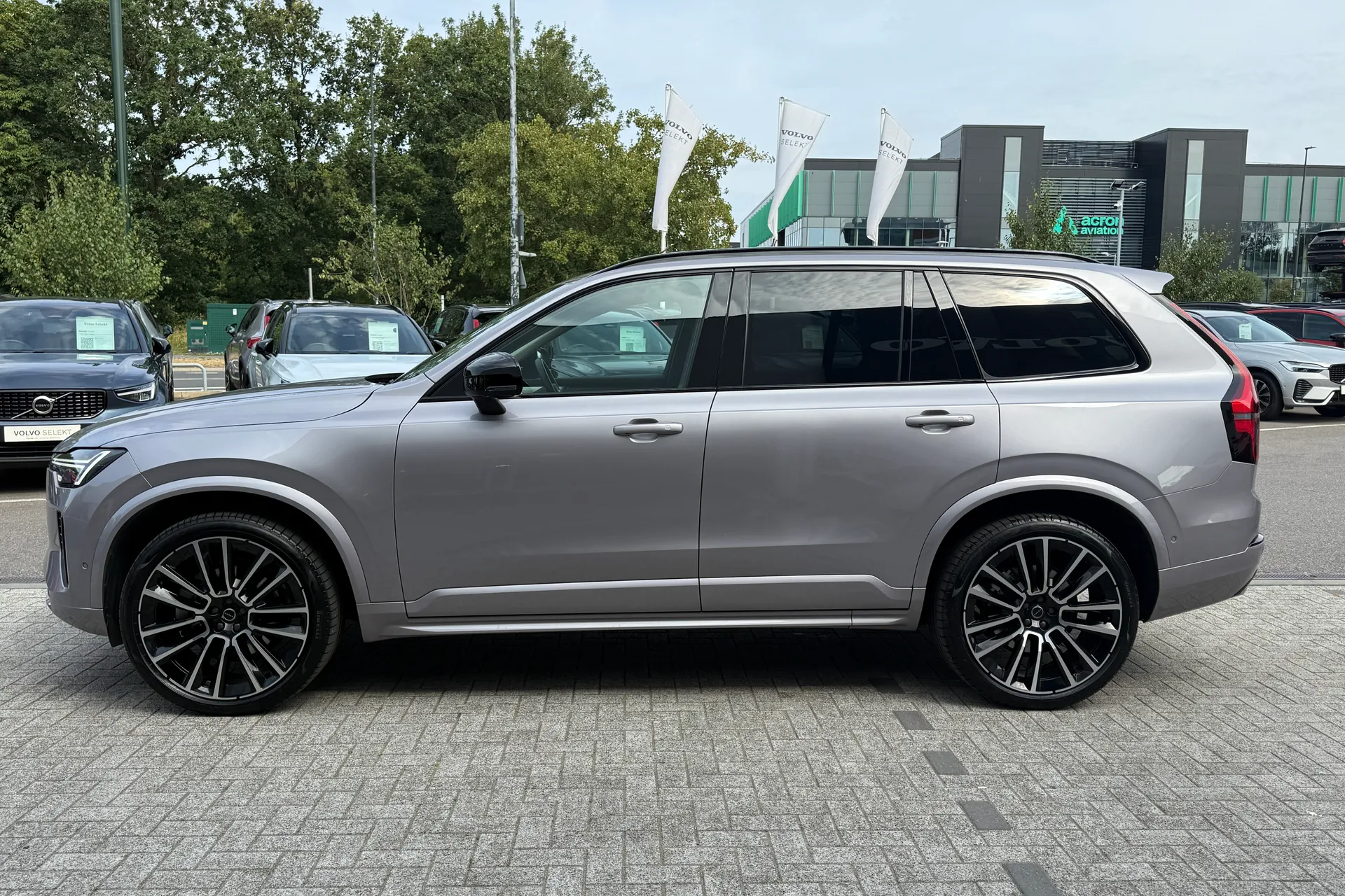 Volvo XC90 thumbnail image number 15